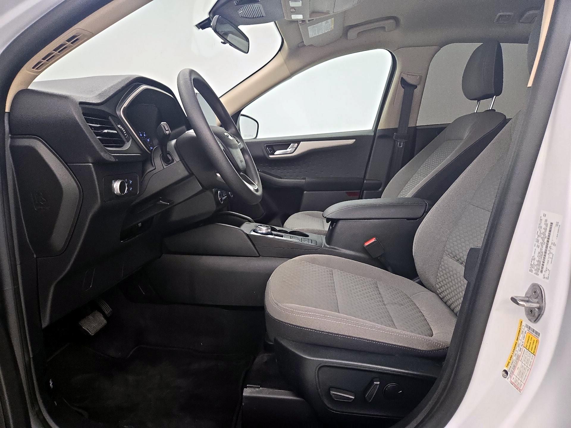 Thumbnail: 2020 Ford Escape - 11