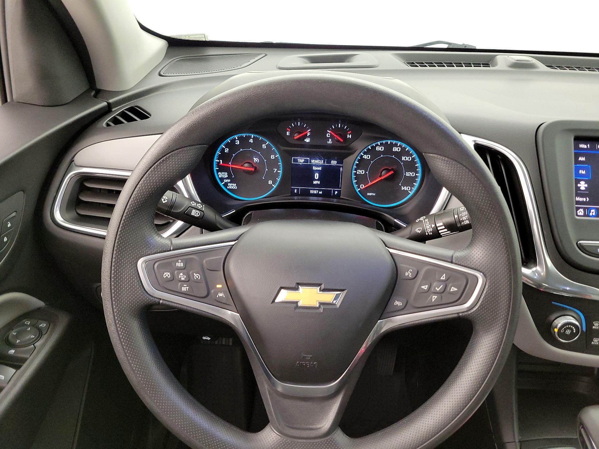 Thumbnail: 2022 Chevrolet Equinox - 10