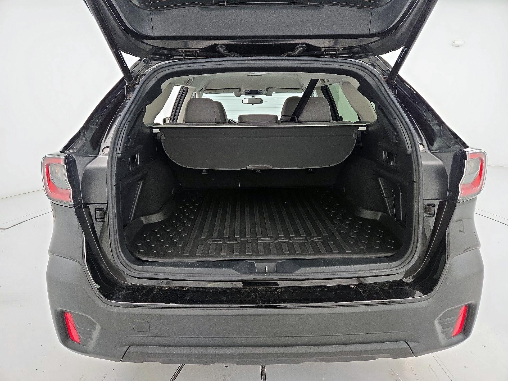 Thumbnail: 2022 Subaru Outback - 20