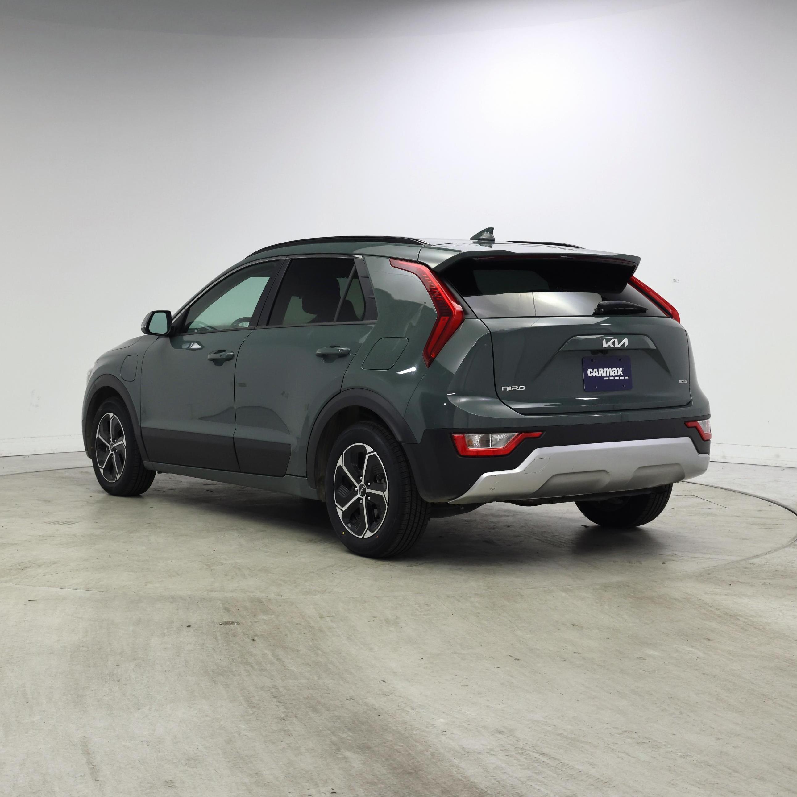 Thumbnail: 2023 Kia Niro - 2