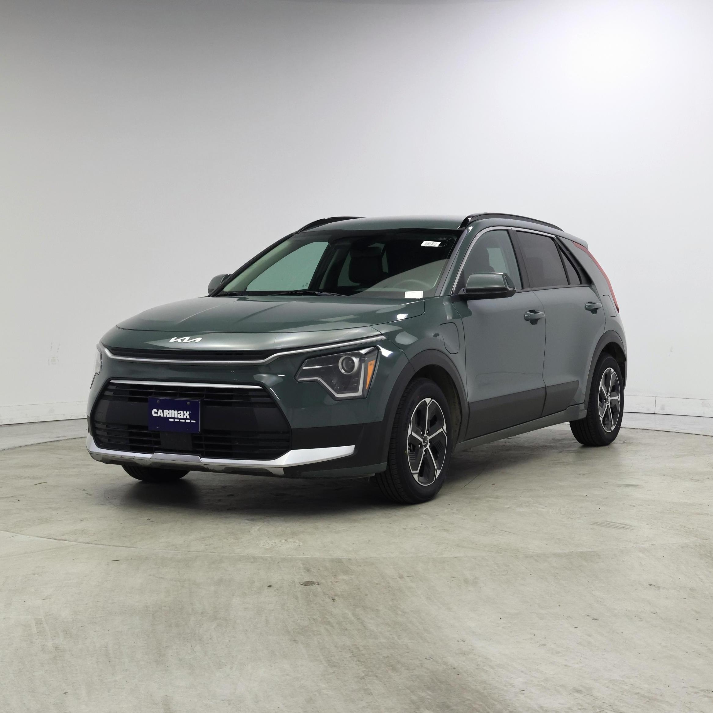Thumbnail: 2023 Kia Niro - 4