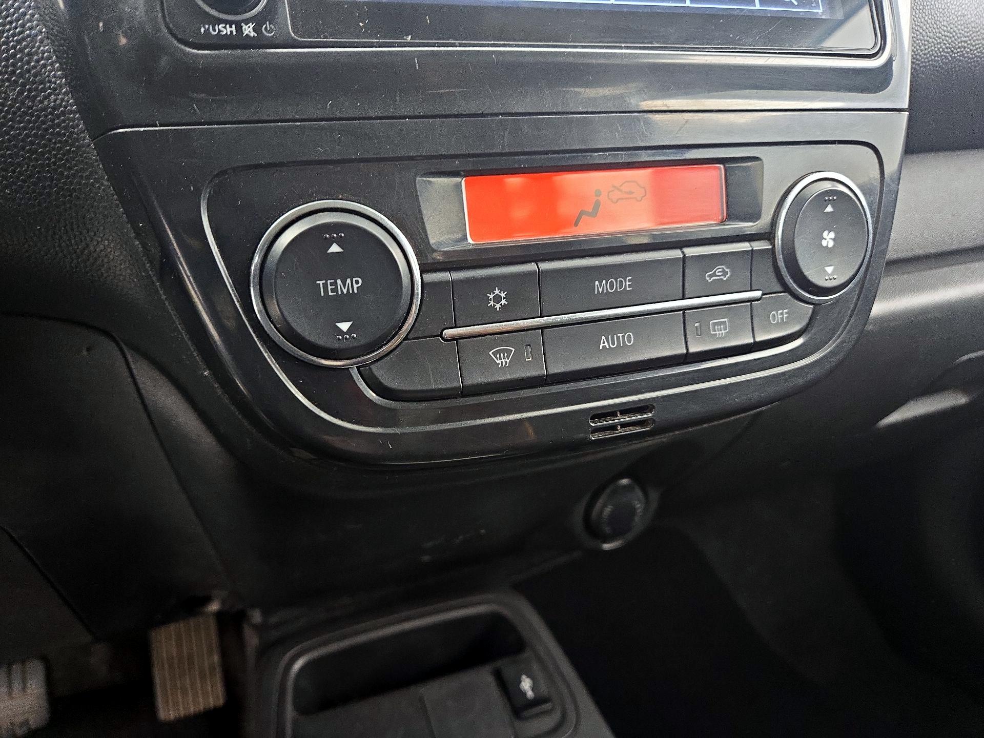 Thumbnail: 2024 Mitsubishi Mirage G4 - 14