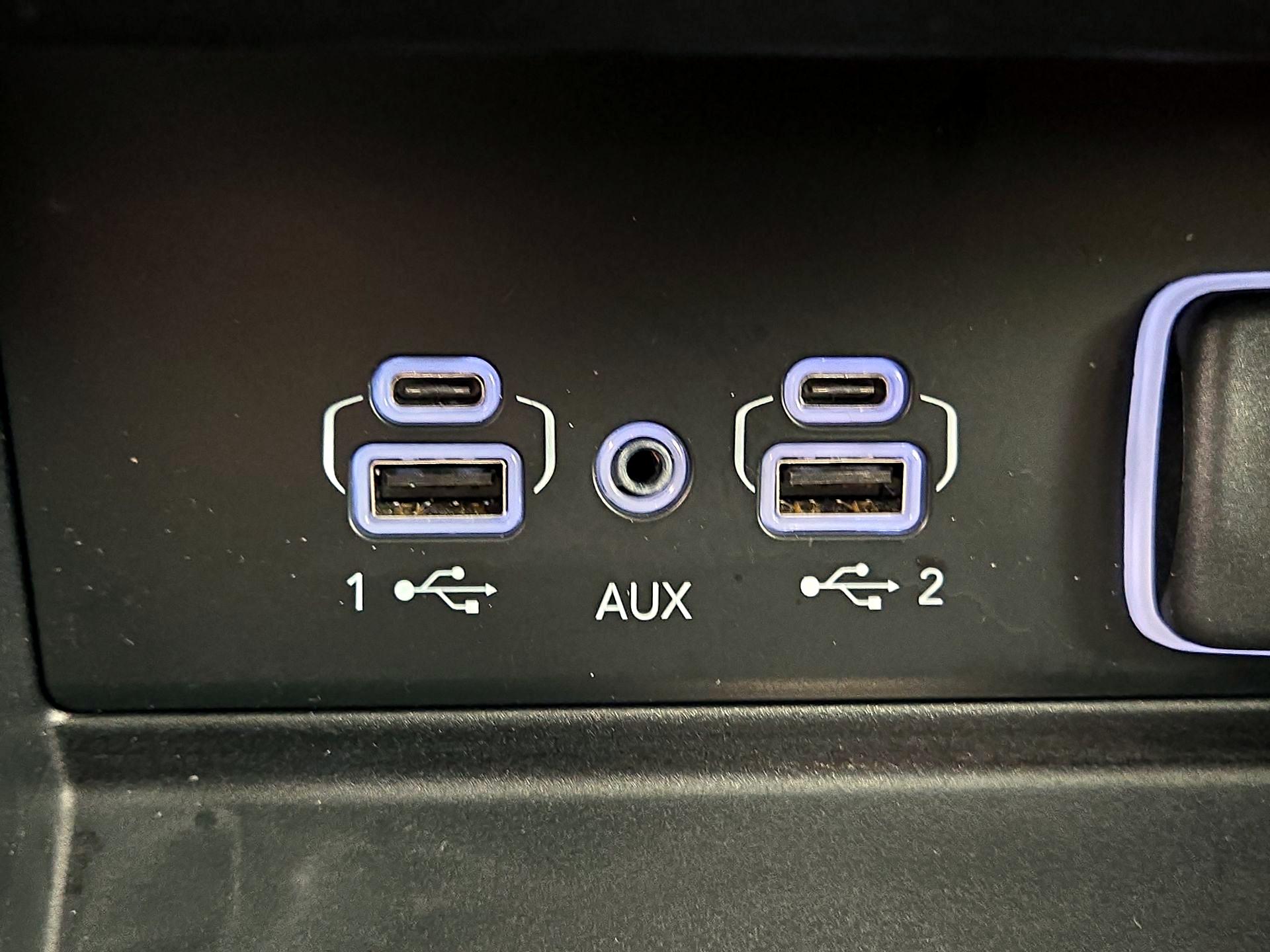 Thumbnail: 2024 Jeep Grand Cherokee - 18