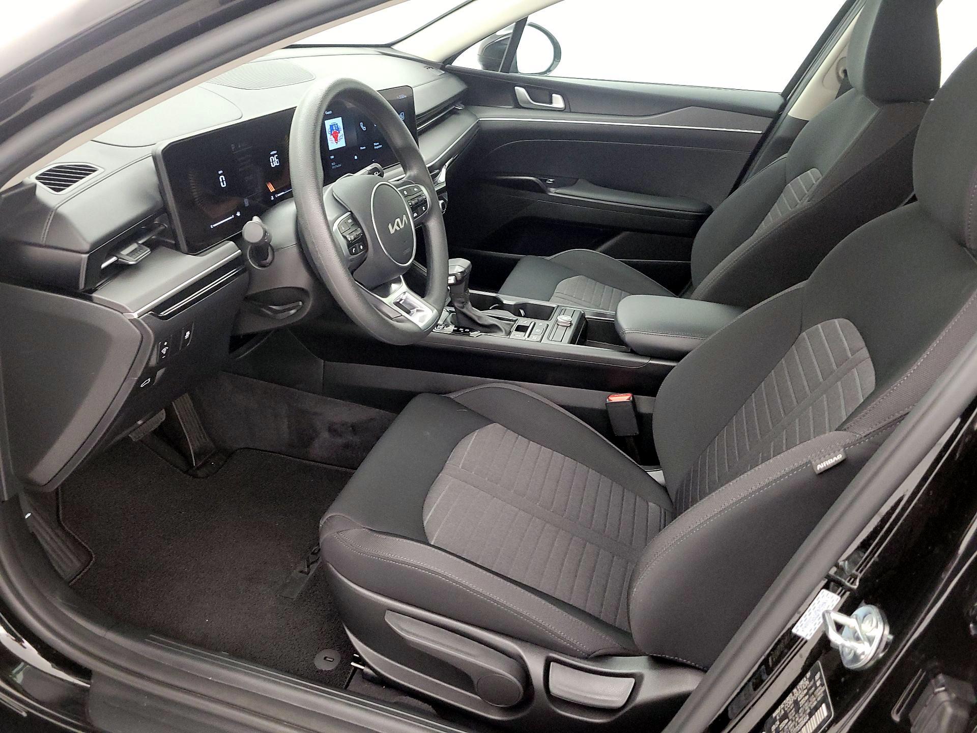 Thumbnail: 2025 Kia K5 - 11