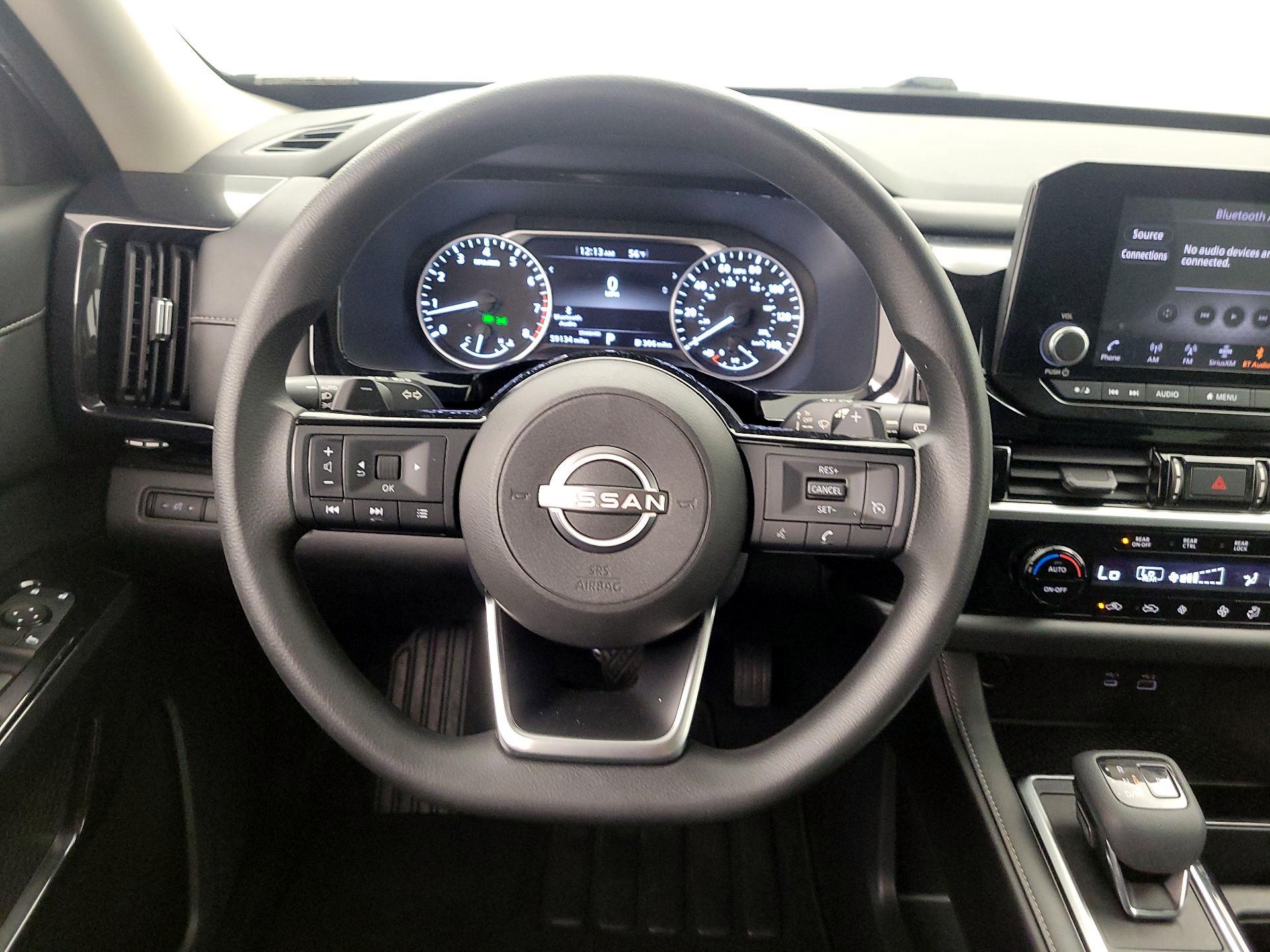 Thumbnail: 2022 Nissan Pathfinder - 10