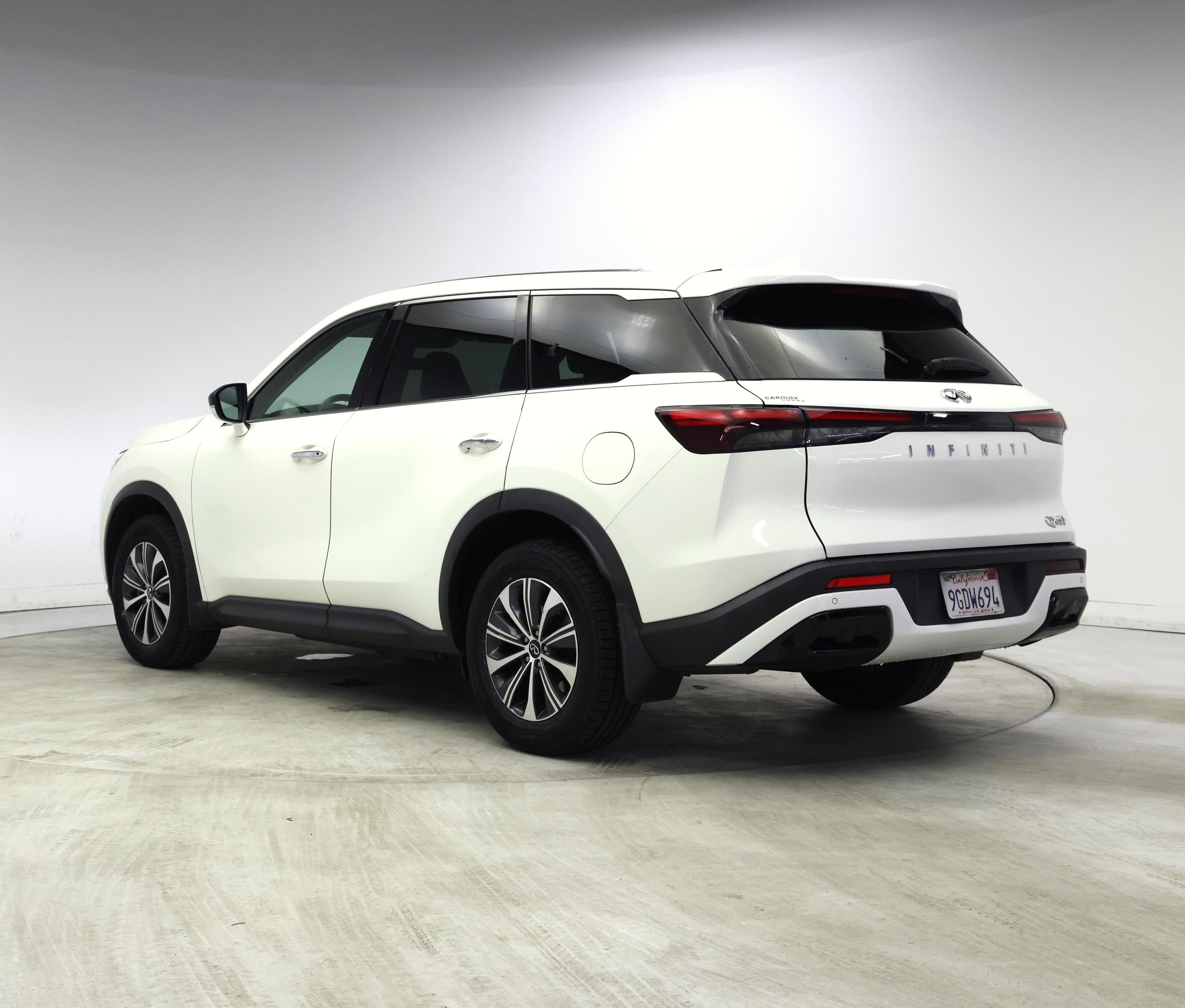 Thumbnail: 2023 INFINITI QX60 - 2