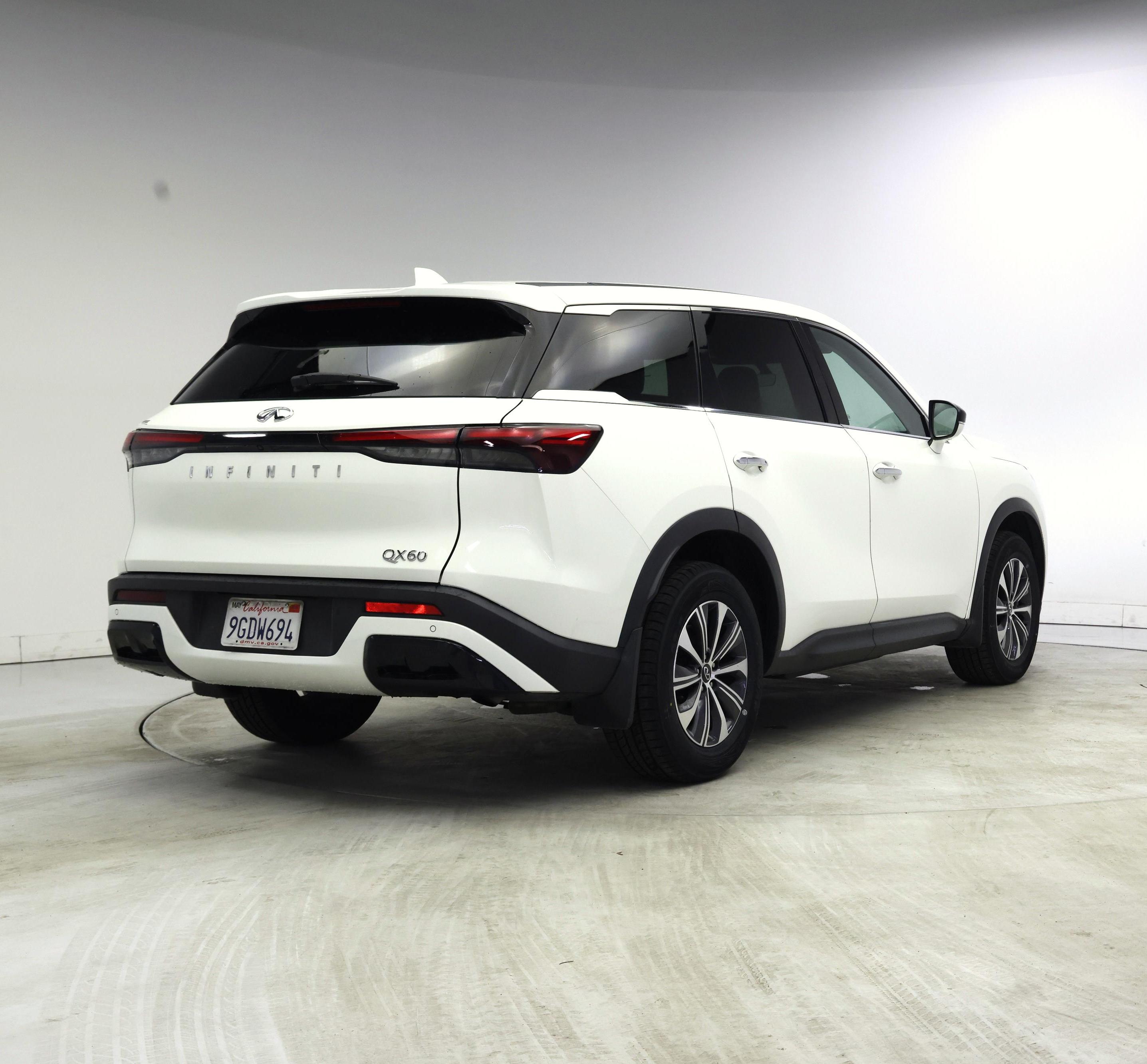 Thumbnail: 2023 INFINITI QX60 - 8