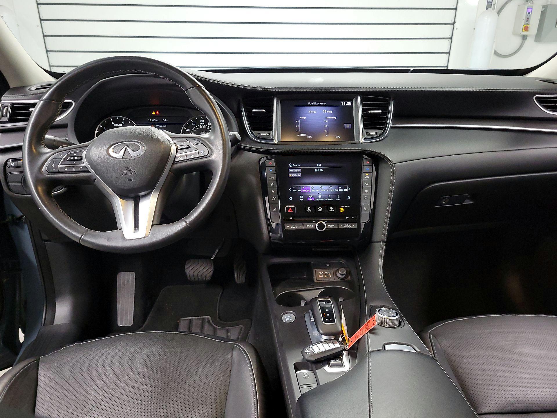 Thumbnail: 2023 INFINITI QX50 - 9
