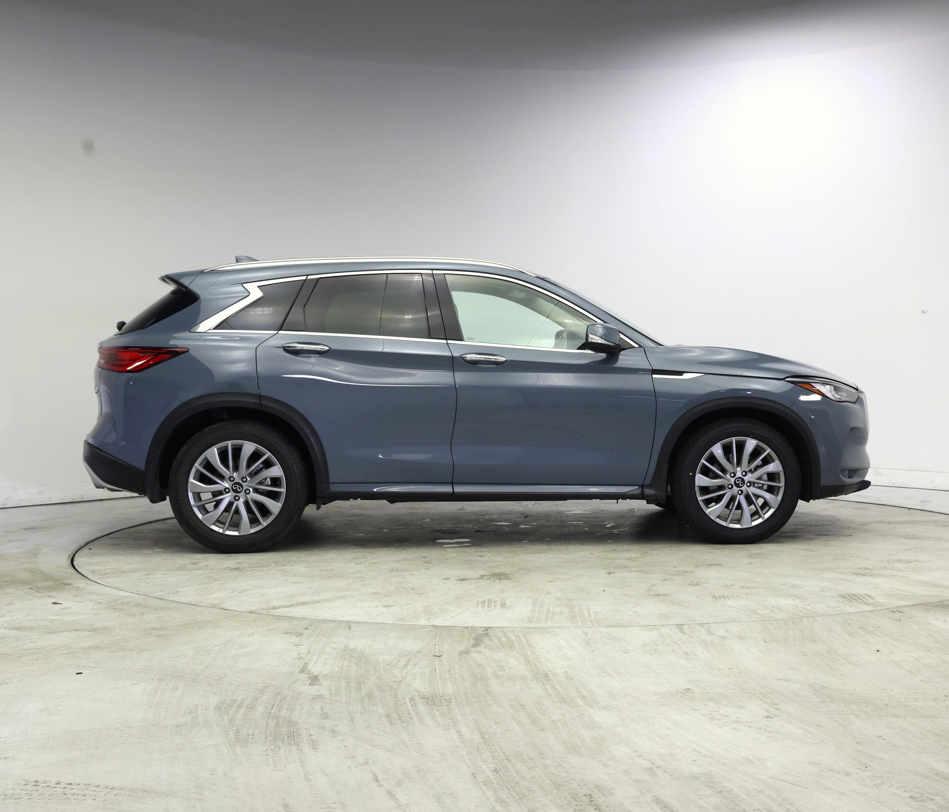 Thumbnail: 2023 INFINITI QX50 - 7