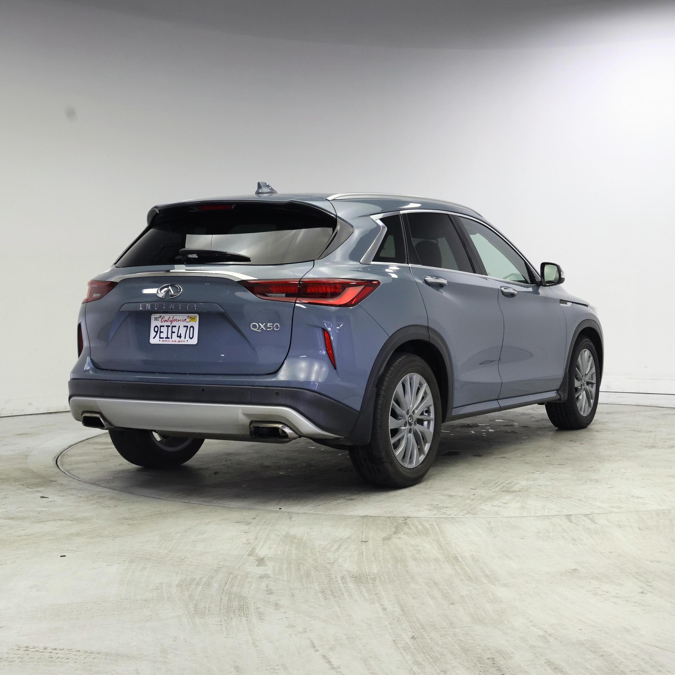 Thumbnail: 2023 INFINITI QX50 - 8