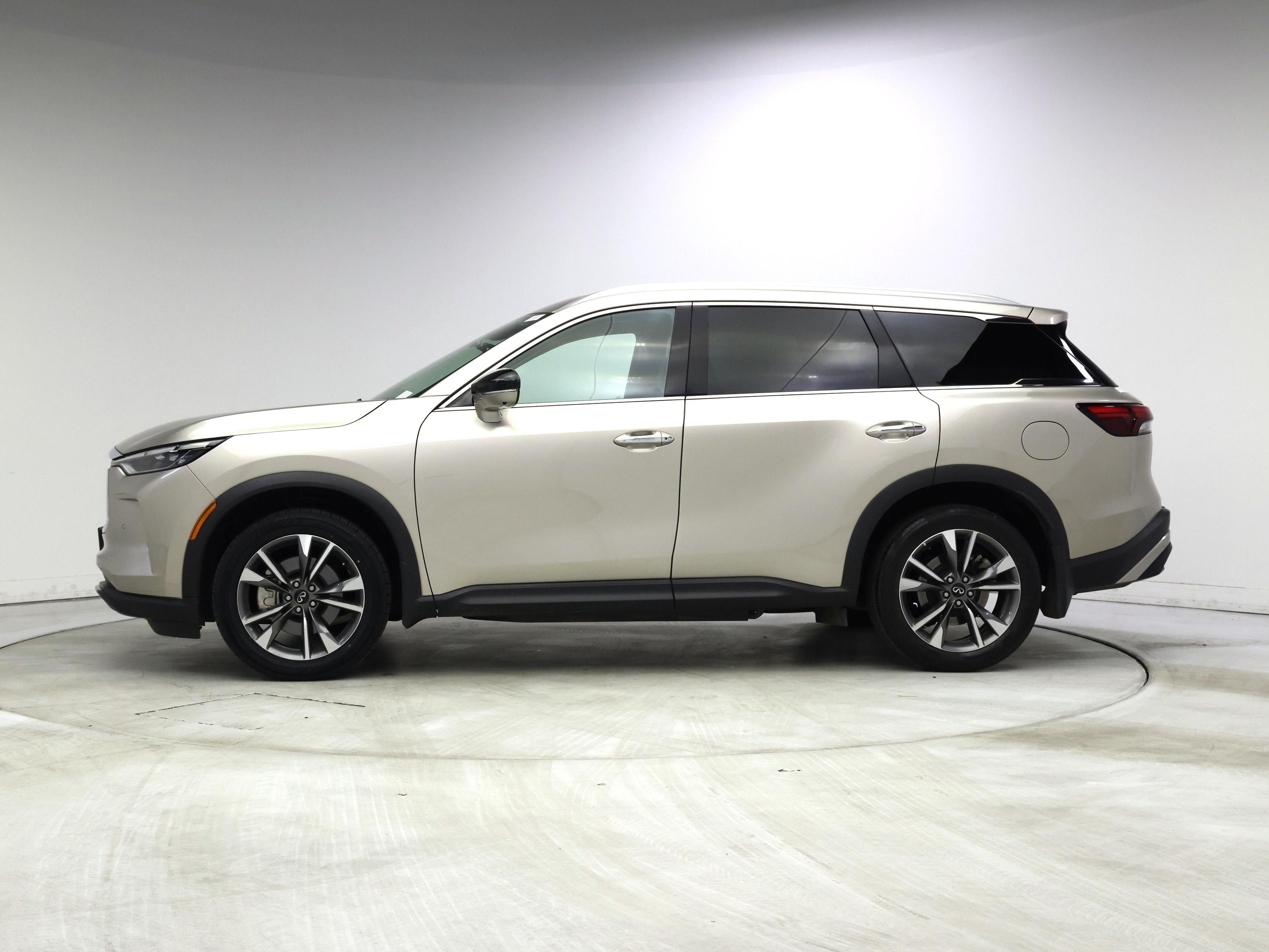 Thumbnail: 2023 INFINITI QX60 - 3