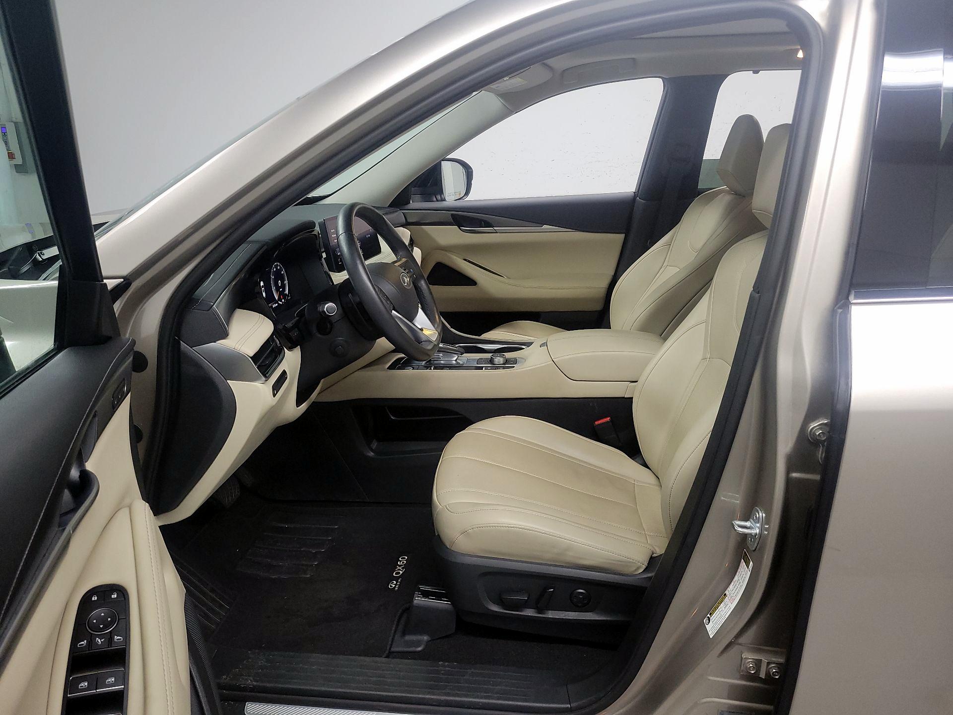 Thumbnail: 2023 INFINITI QX60 - 11