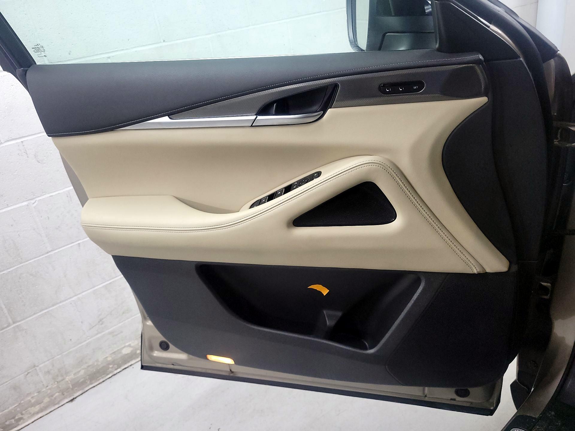 Thumbnail: 2023 INFINITI QX60 - 12