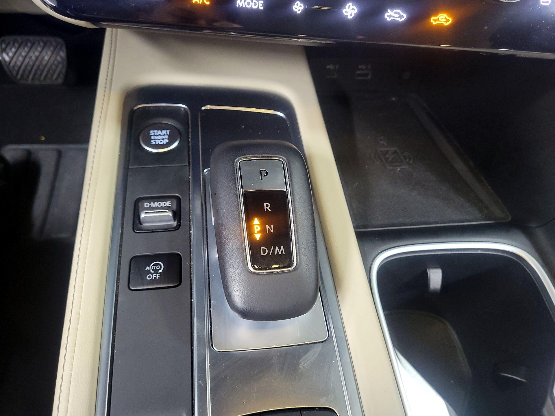 Thumbnail: 2023 INFINITI QX60 - 16