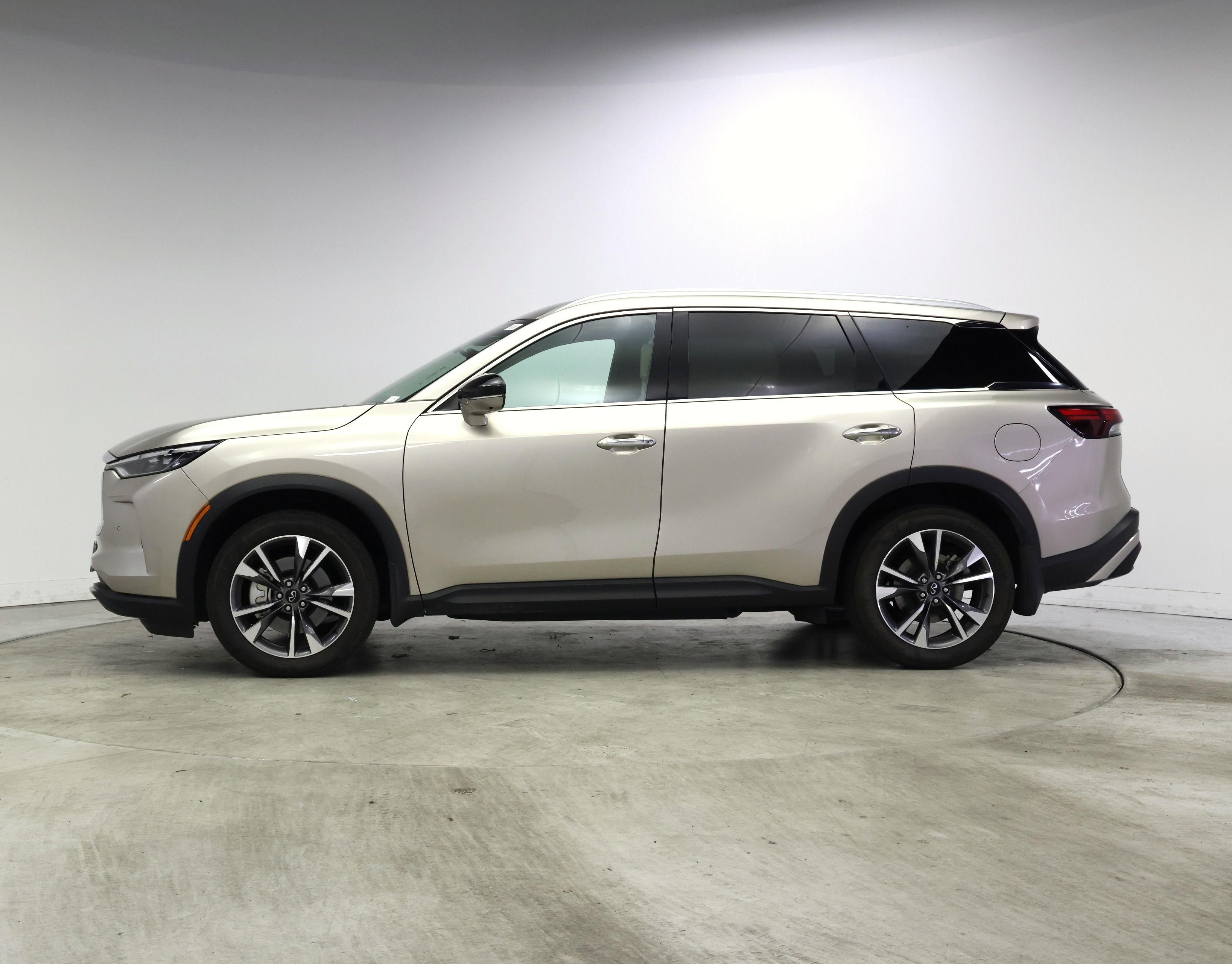 Thumbnail: 2023 INFINITI QX60 - 3