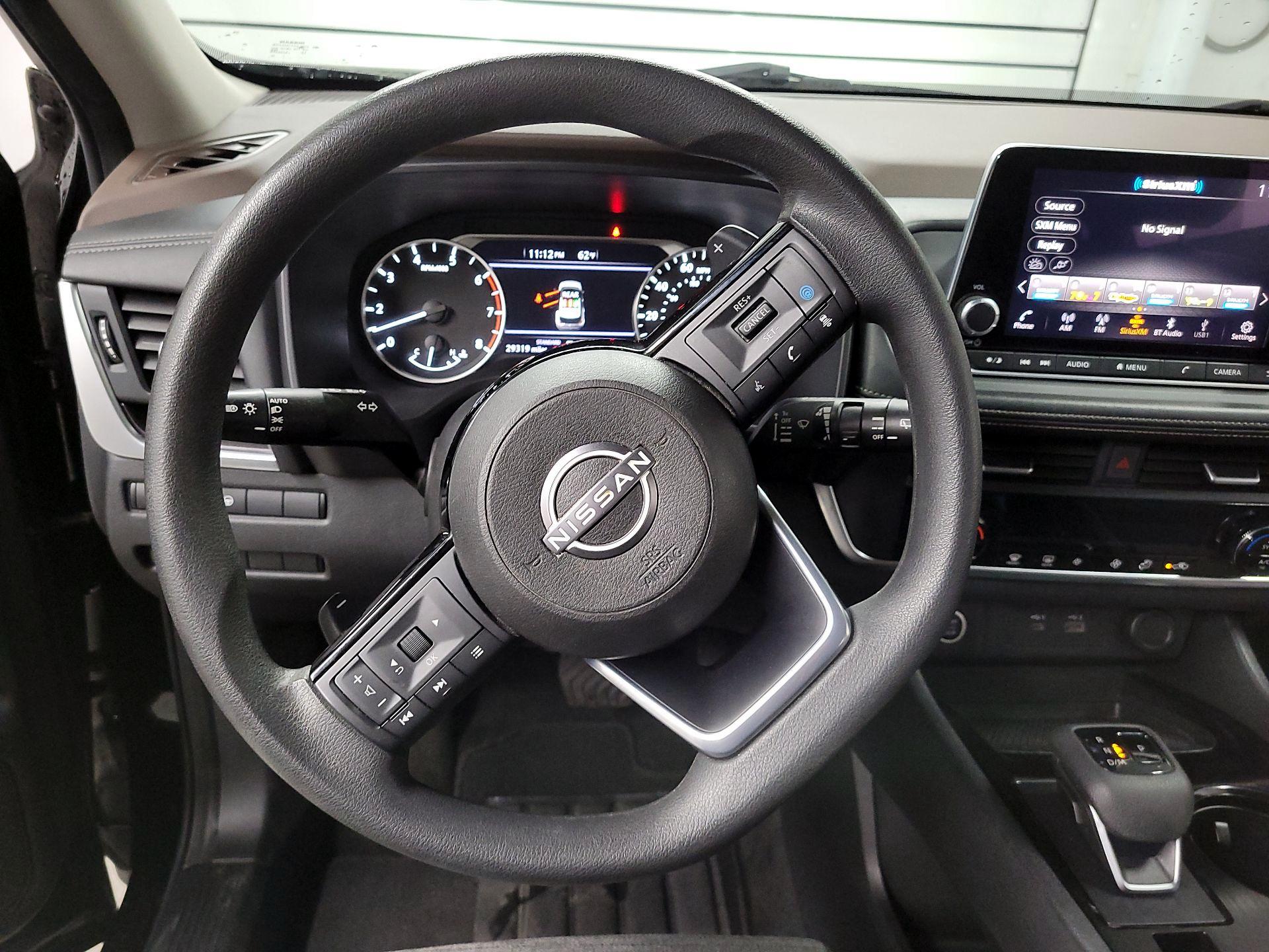 Thumbnail: 2023 Nissan Rogue - 10