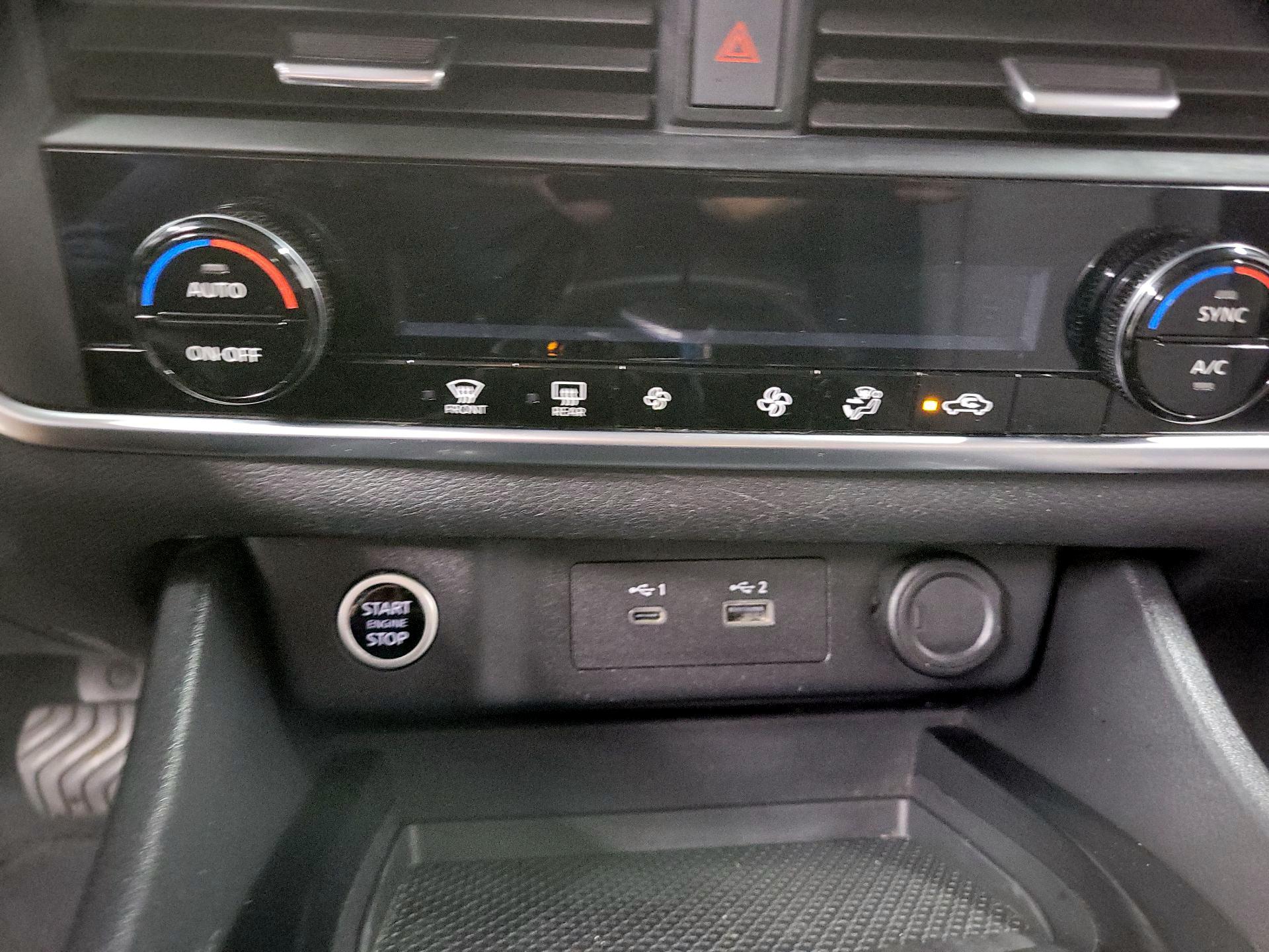 Thumbnail: 2023 Nissan Rogue - 15