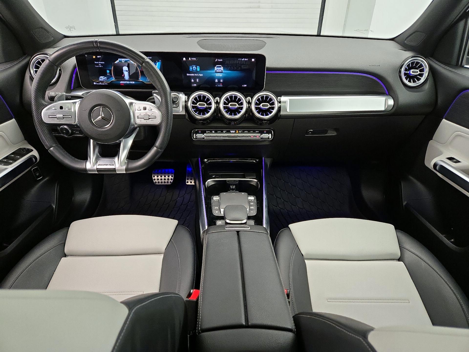 Thumbnail: 2021 Mercedes-Benz GLB - 9