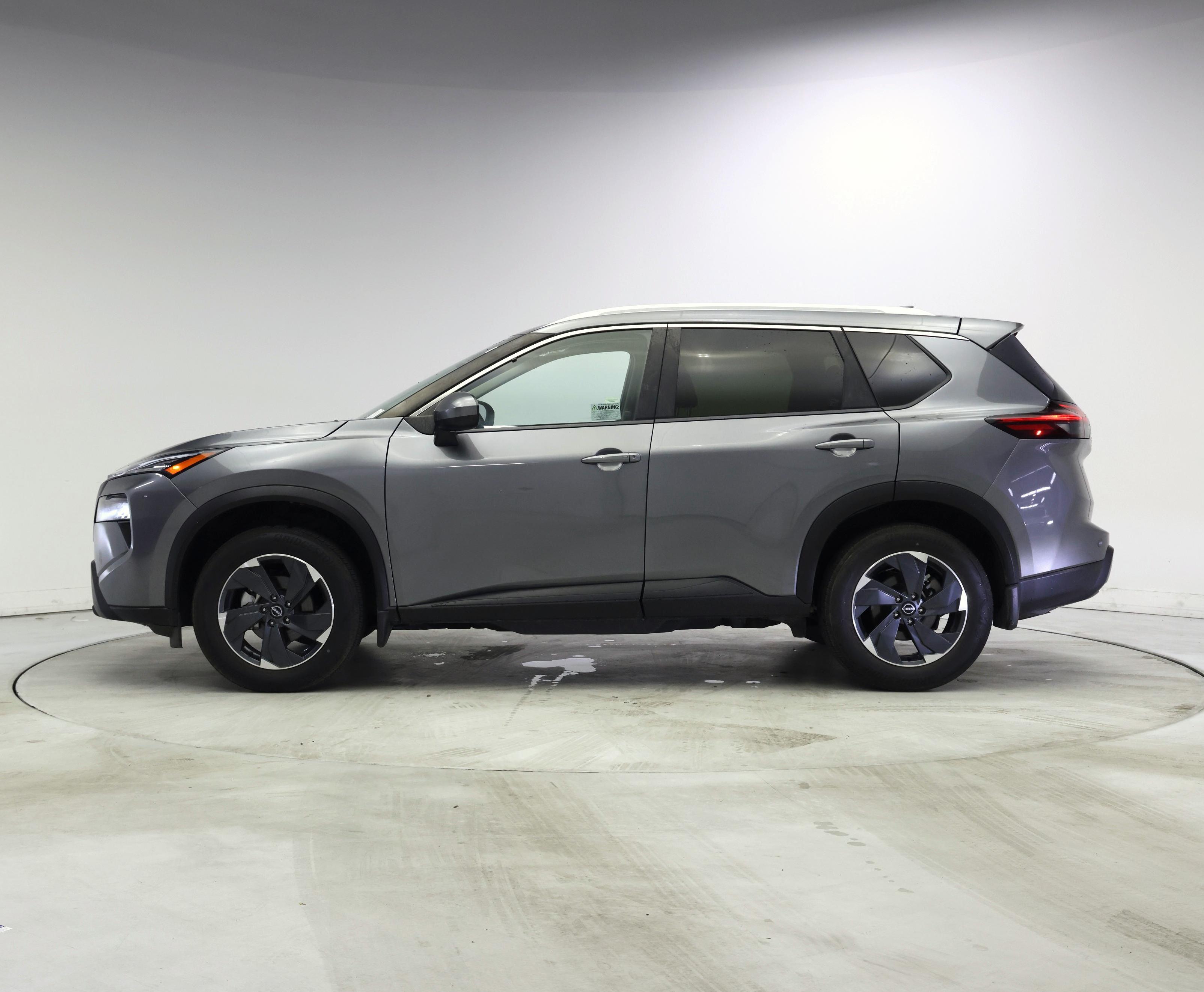 Thumbnail: 2024 Nissan Rogue - 3