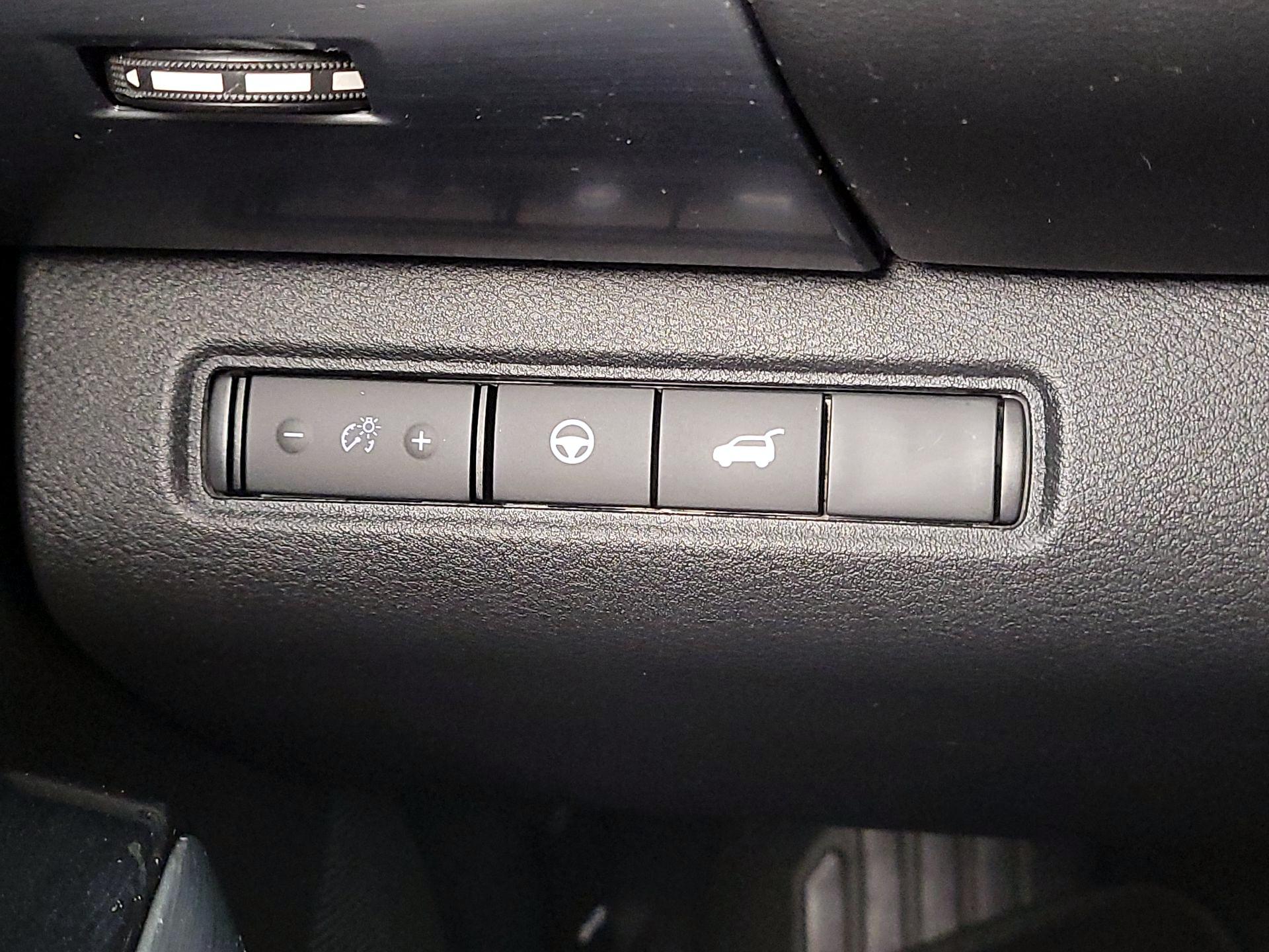 Thumbnail: 2023 Nissan Pathfinder - 13