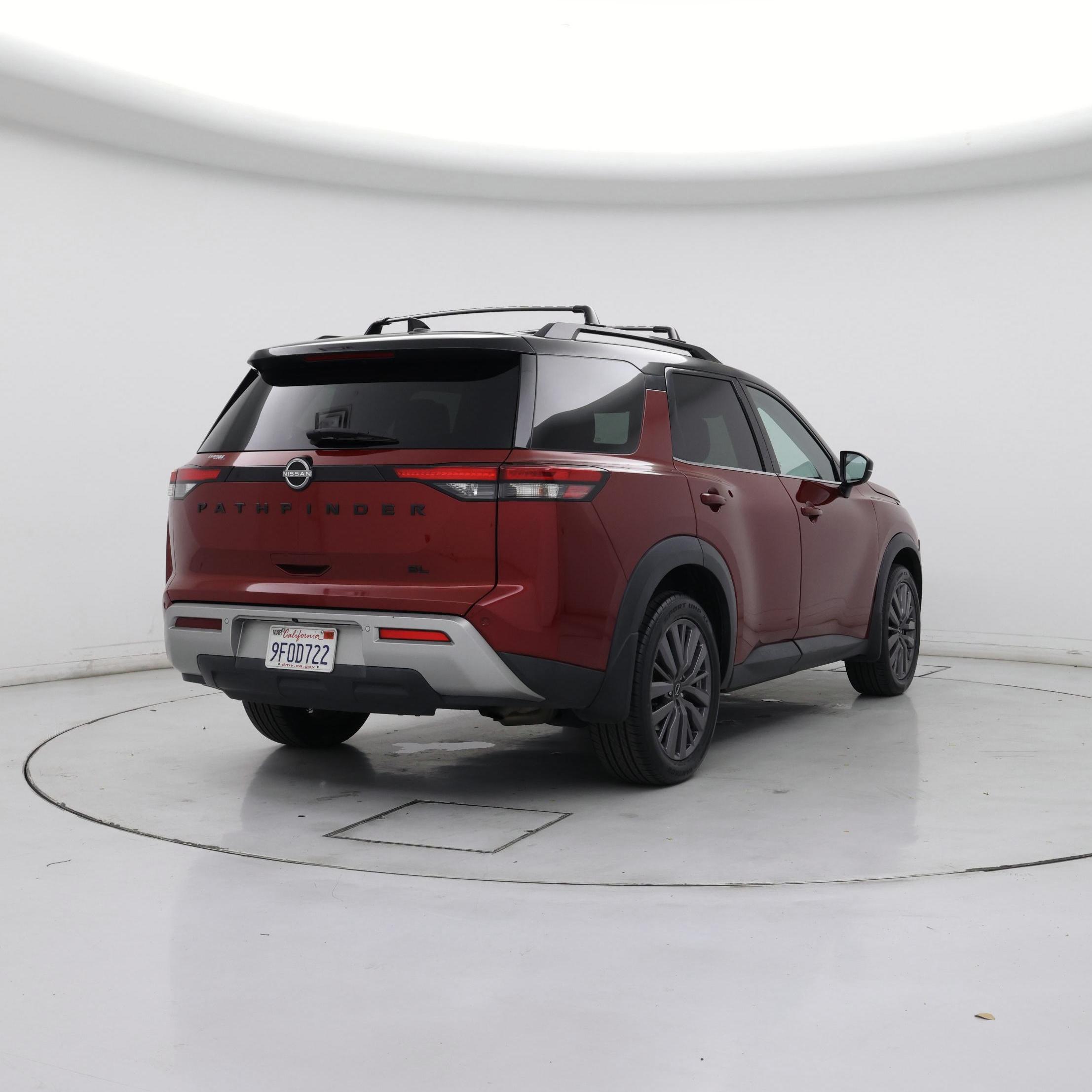 Thumbnail: 2023 Nissan Pathfinder - 8