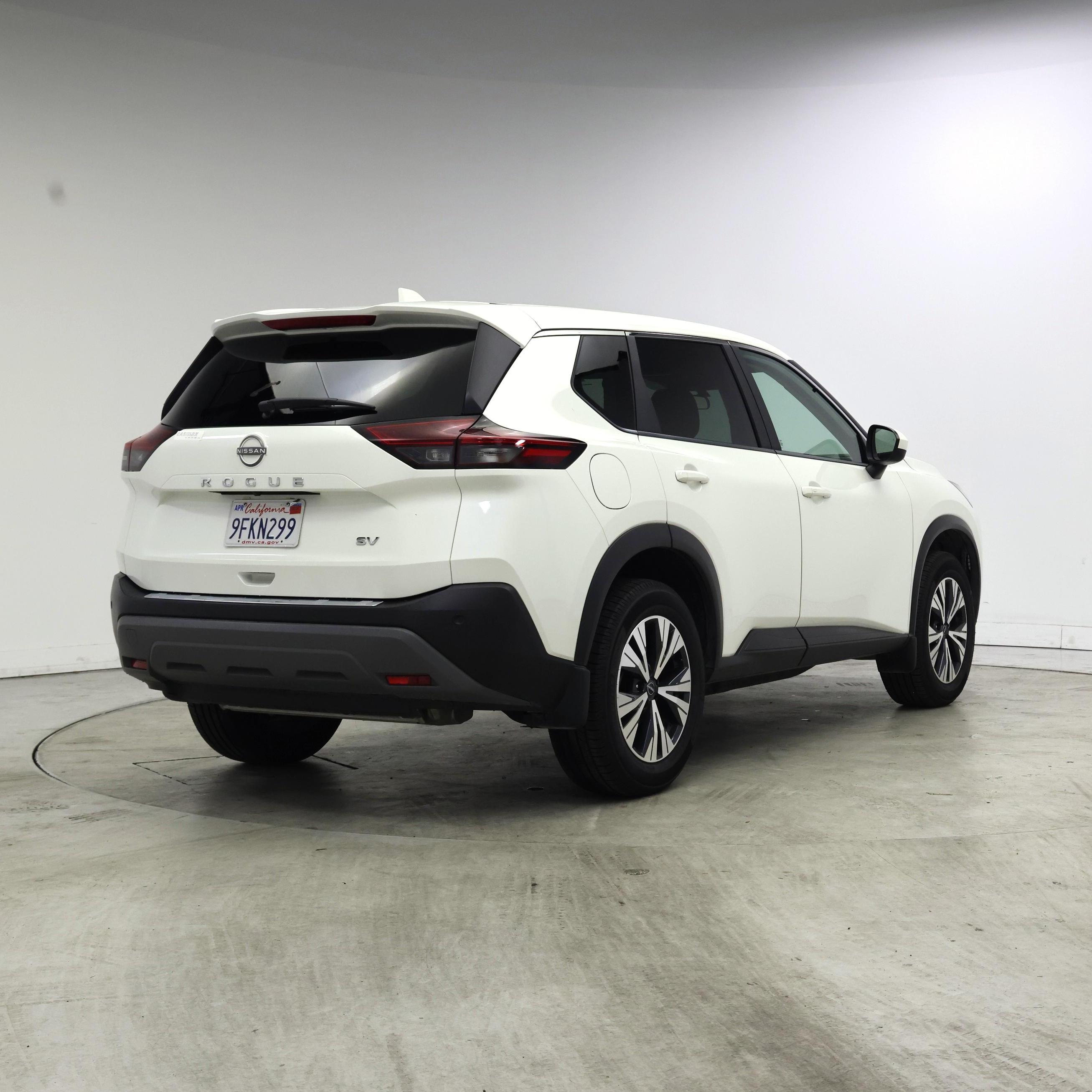 Thumbnail: 2023 Nissan Rogue - 8