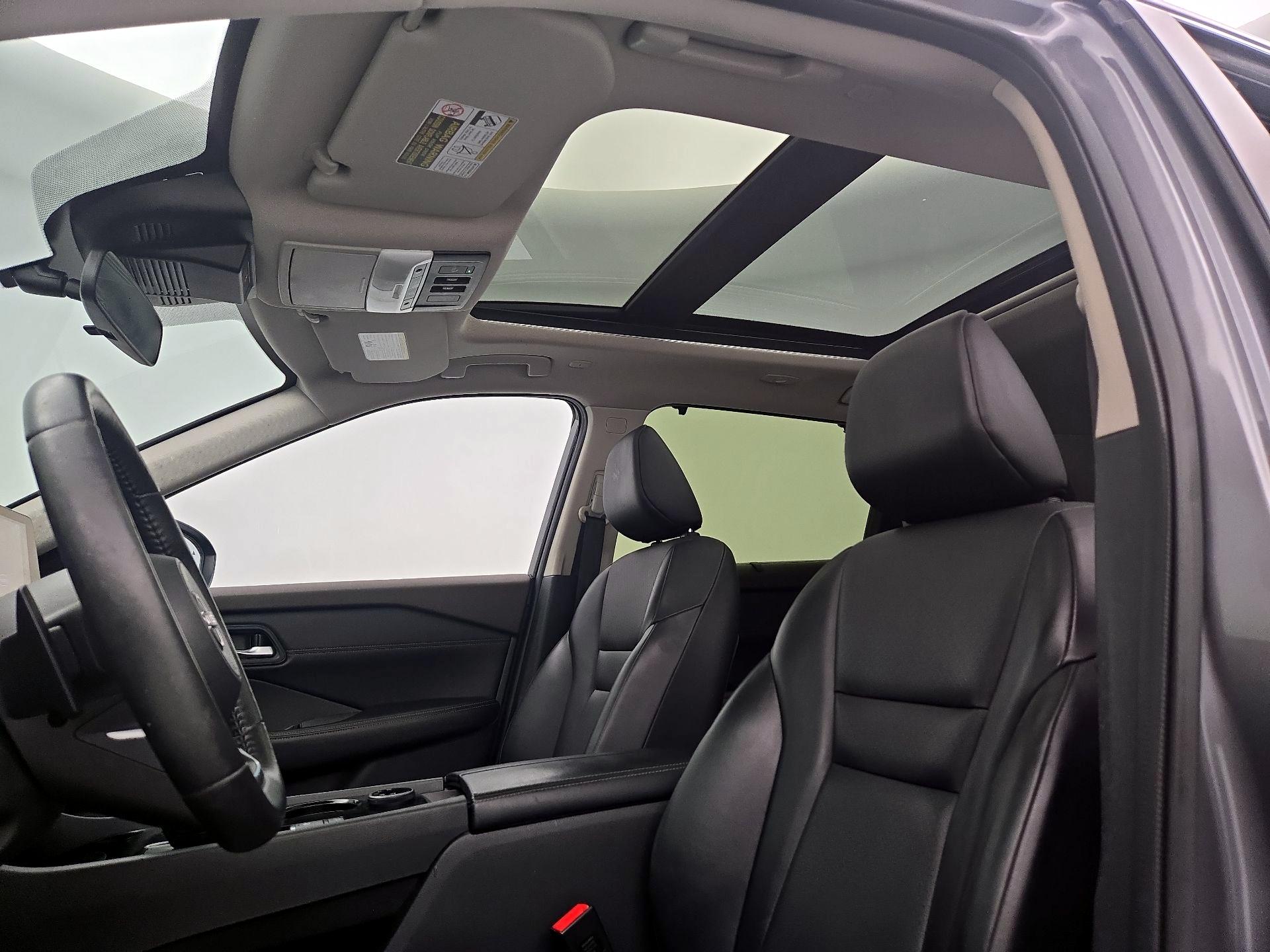 Thumbnail: 2023 Nissan Rogue - 19
