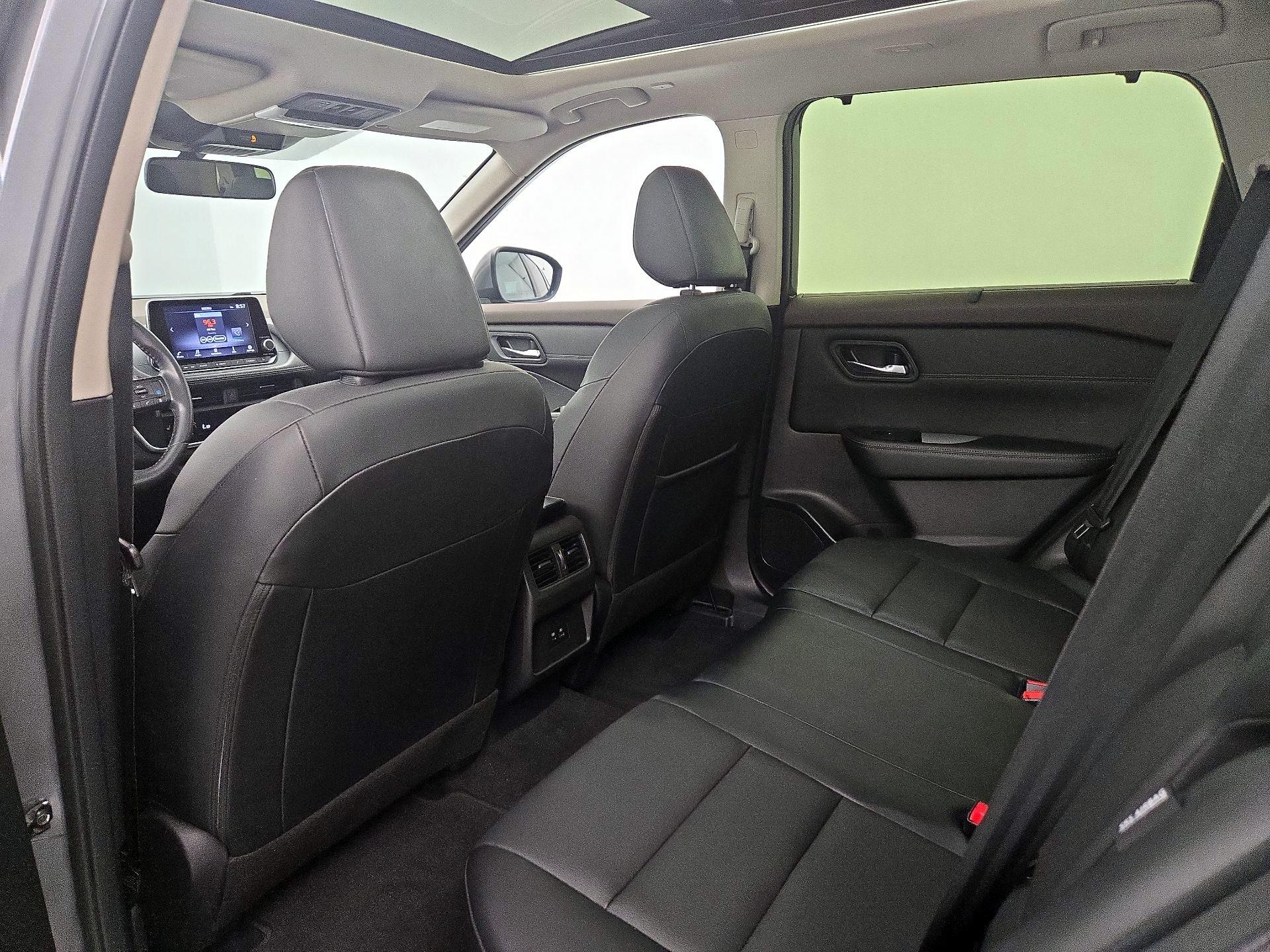 Thumbnail: 2023 Nissan Rogue - 20