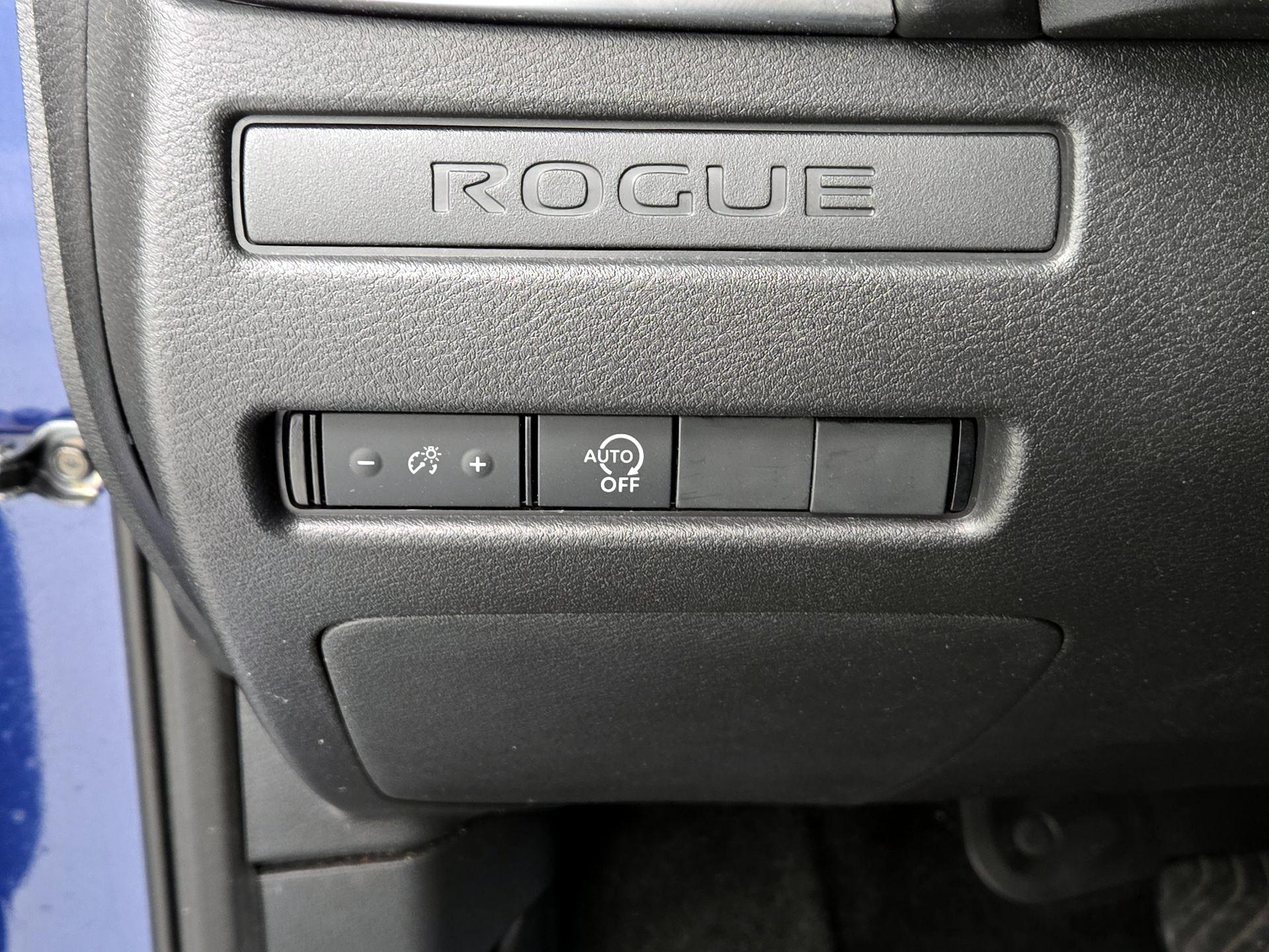 Thumbnail: 2023 Nissan Rogue - 13