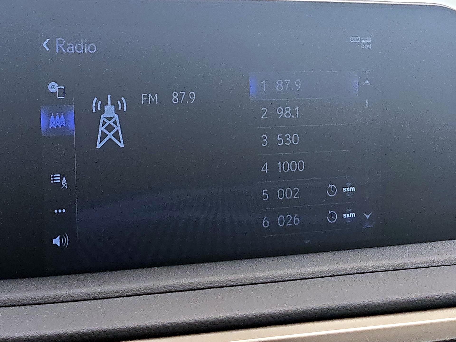 Thumbnail: 2020 Lexus RX - 15