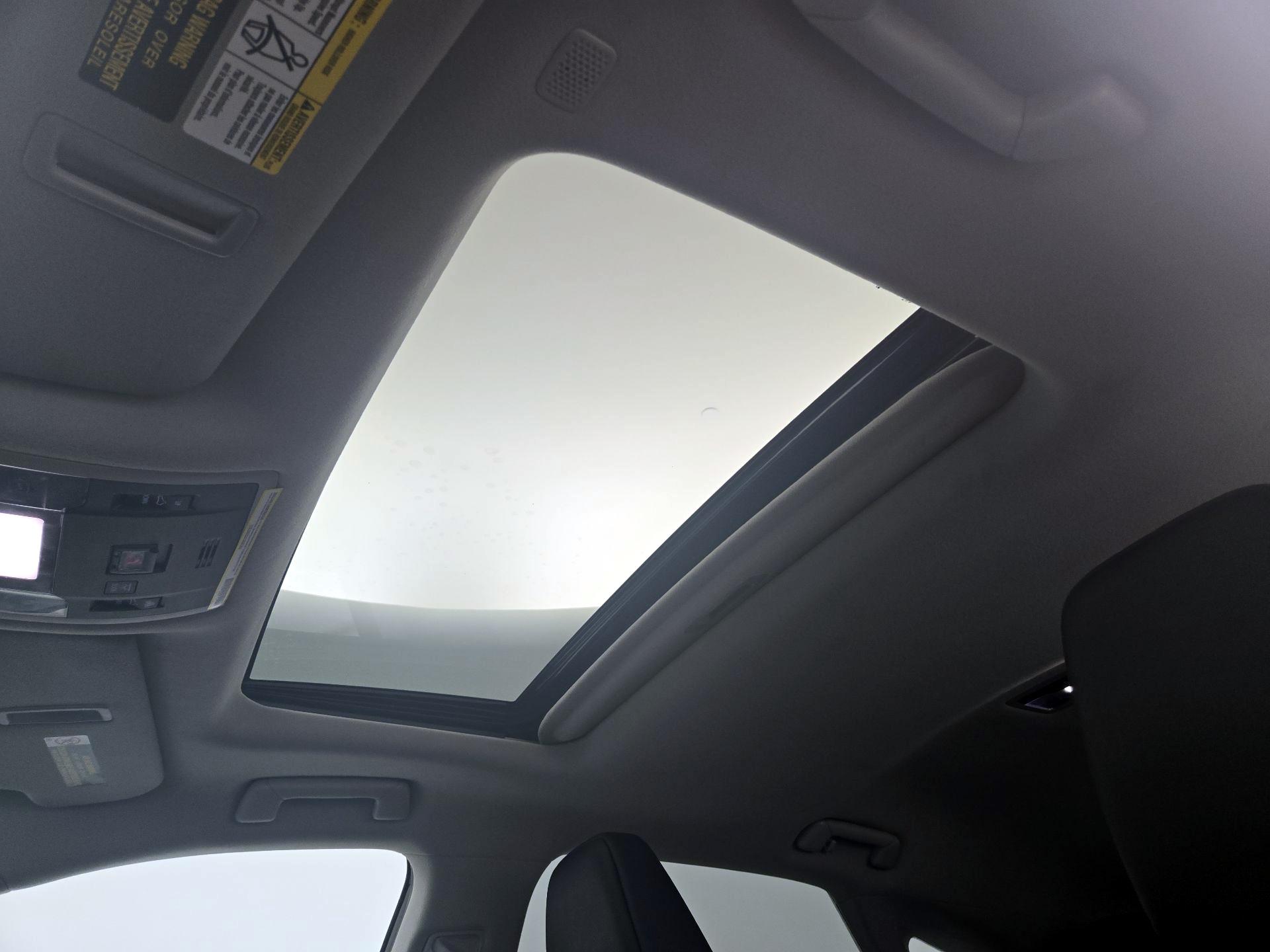 Thumbnail: 2020 Lexus RX - 19