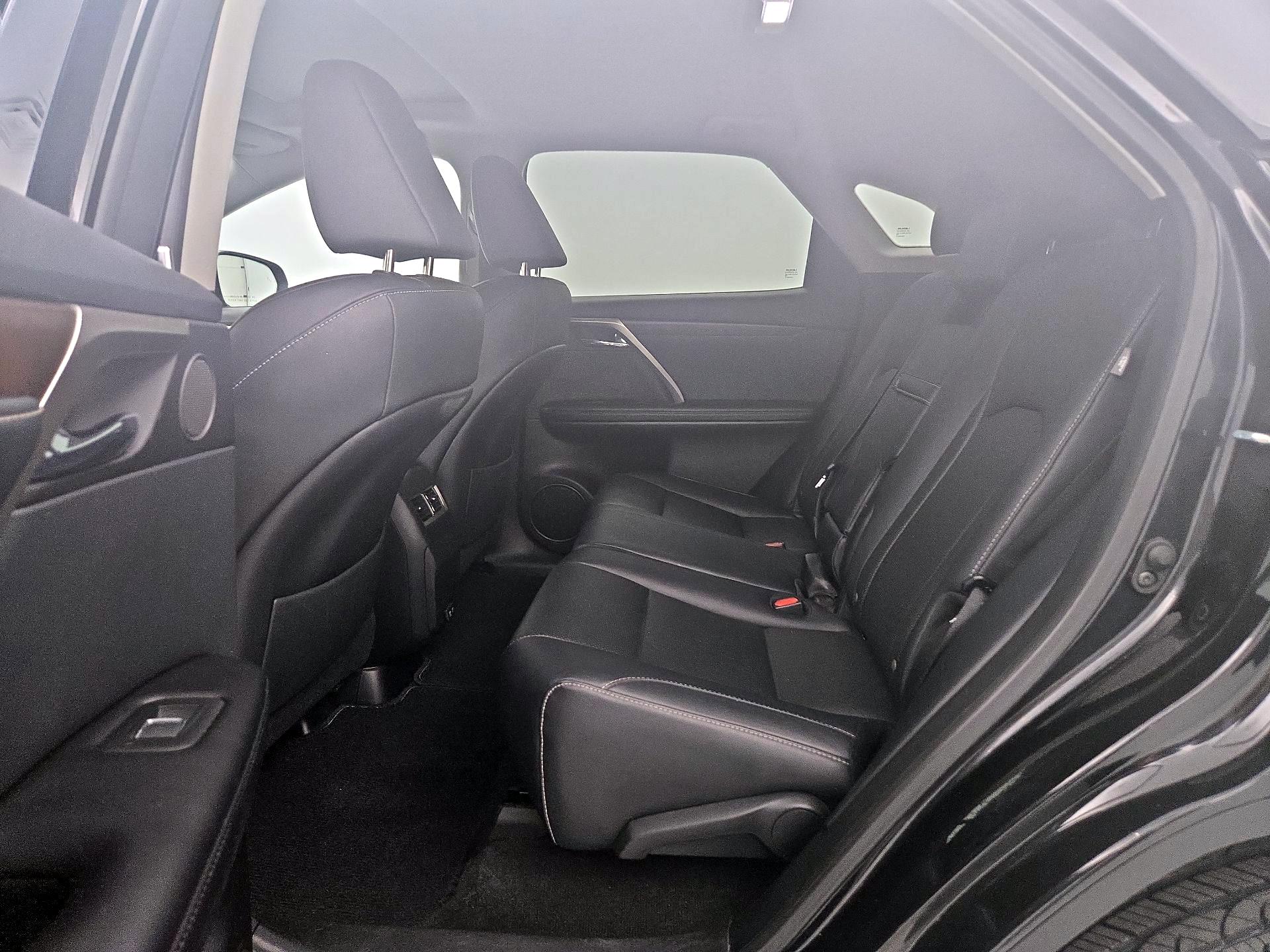 Thumbnail: 2020 Lexus RX - 20