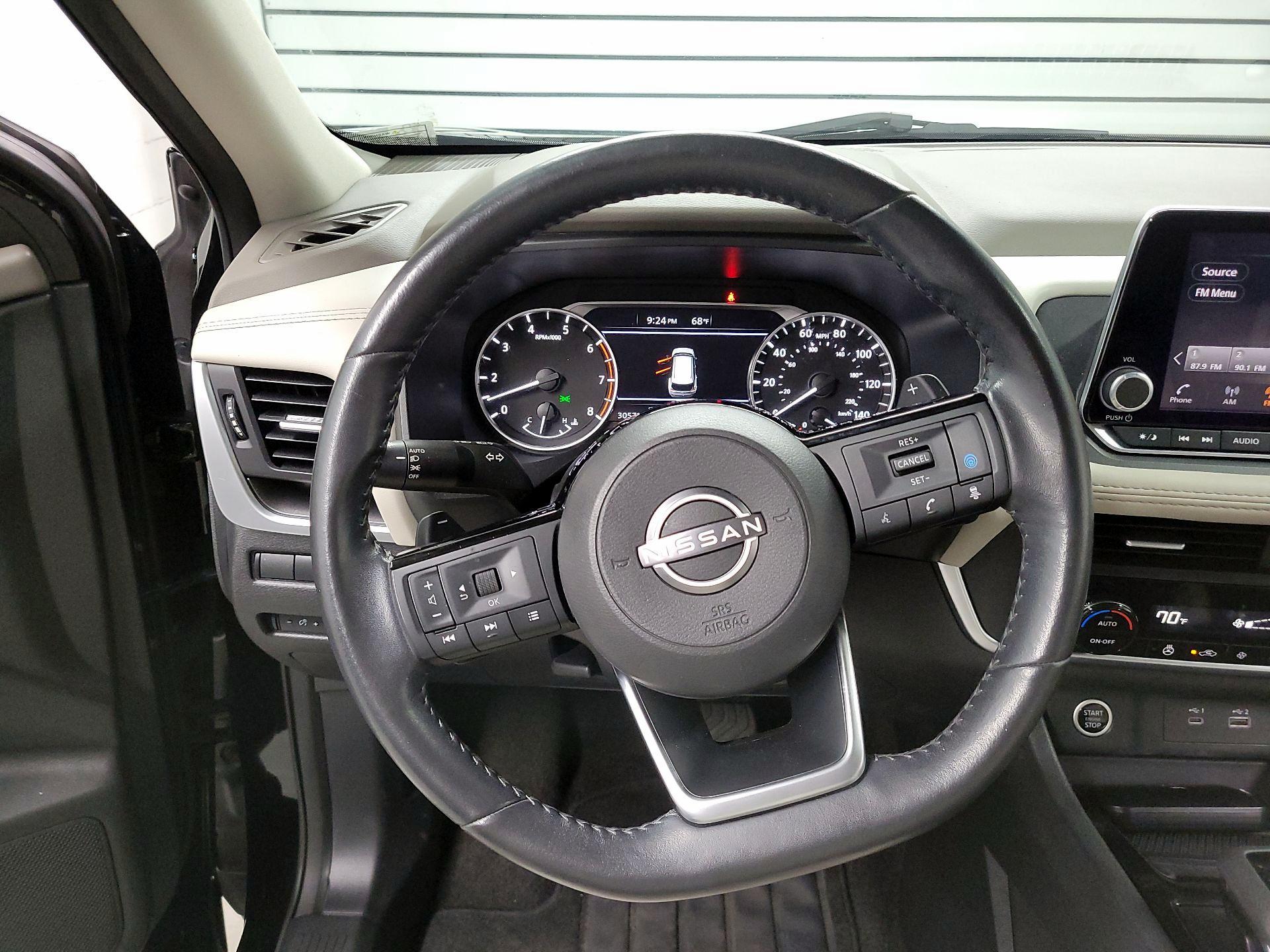 Thumbnail: 2023 Nissan Rogue - 10