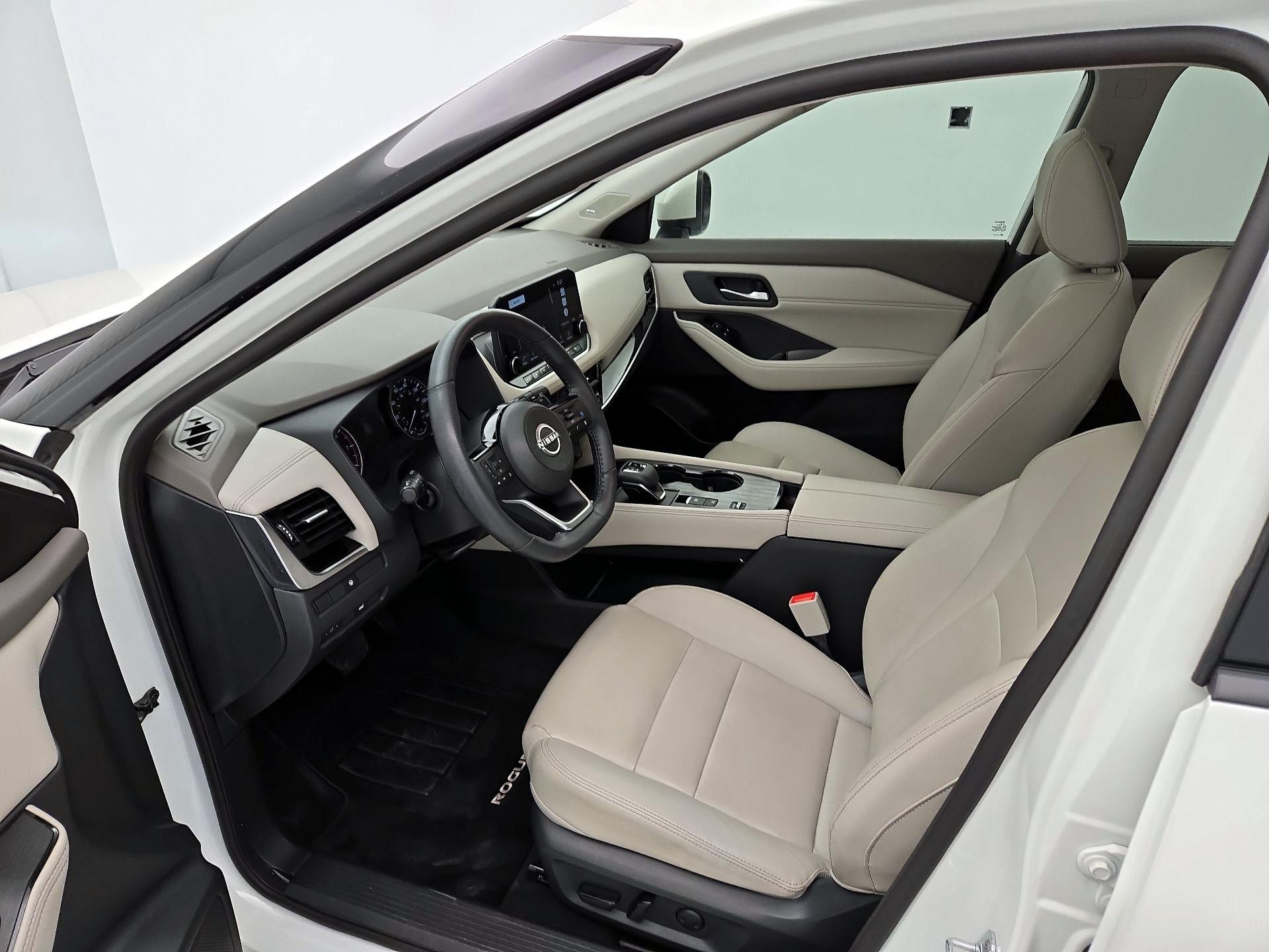 Thumbnail: 2023 Nissan Rogue - 11