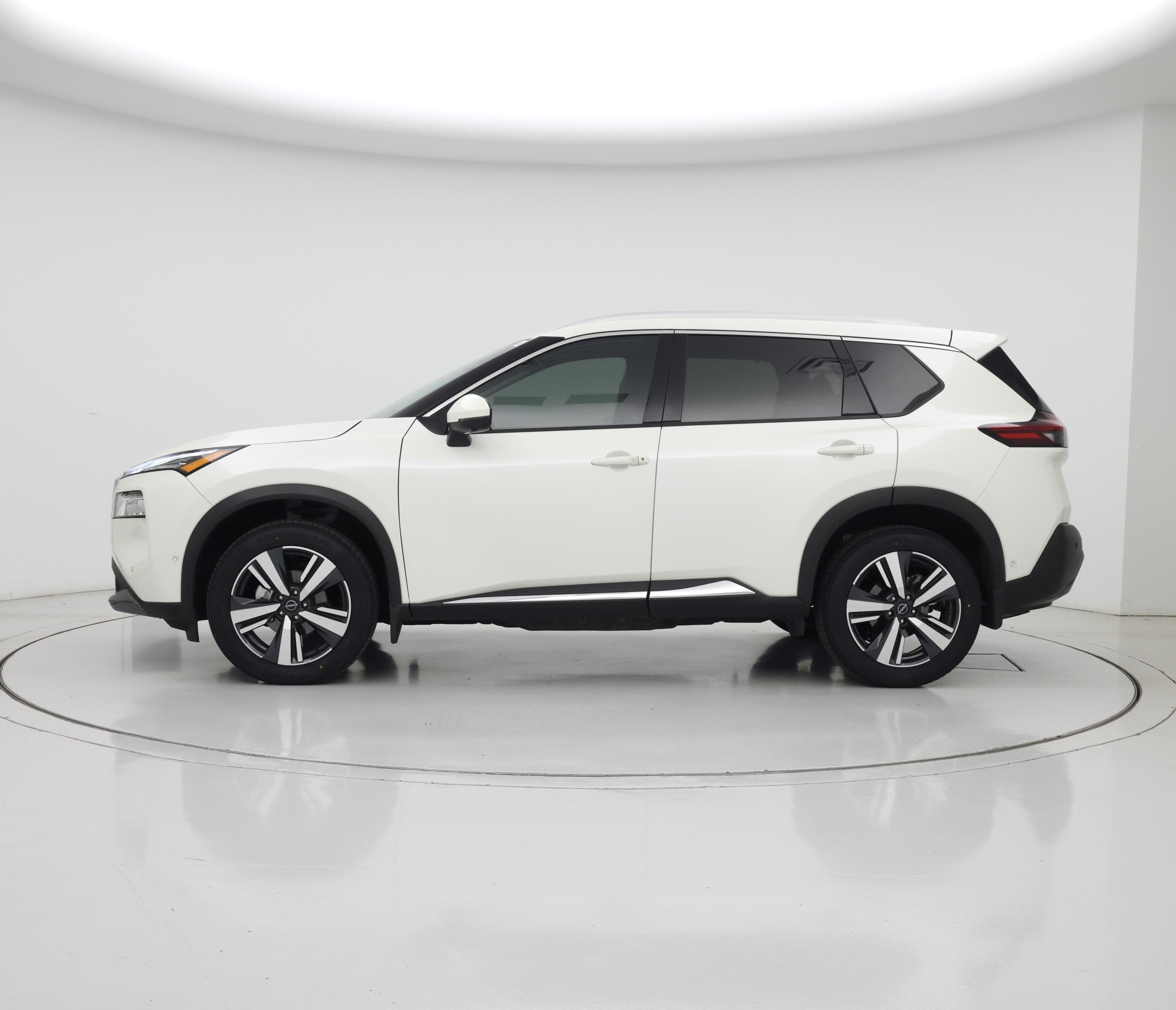 Thumbnail: 2023 Nissan Rogue - 3