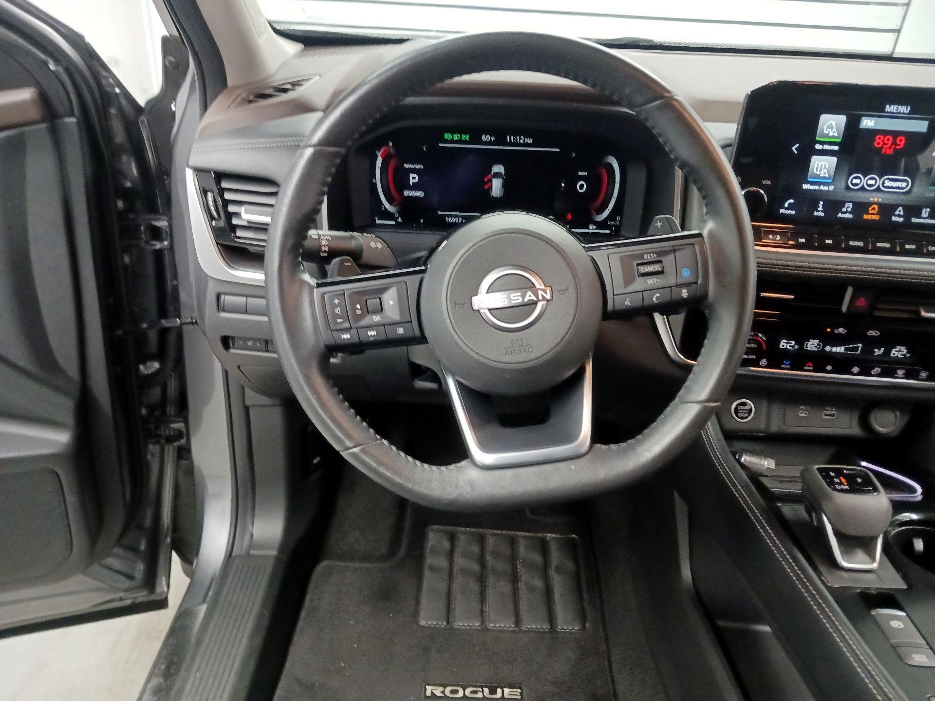 Thumbnail: 2023 Nissan Rogue - 10