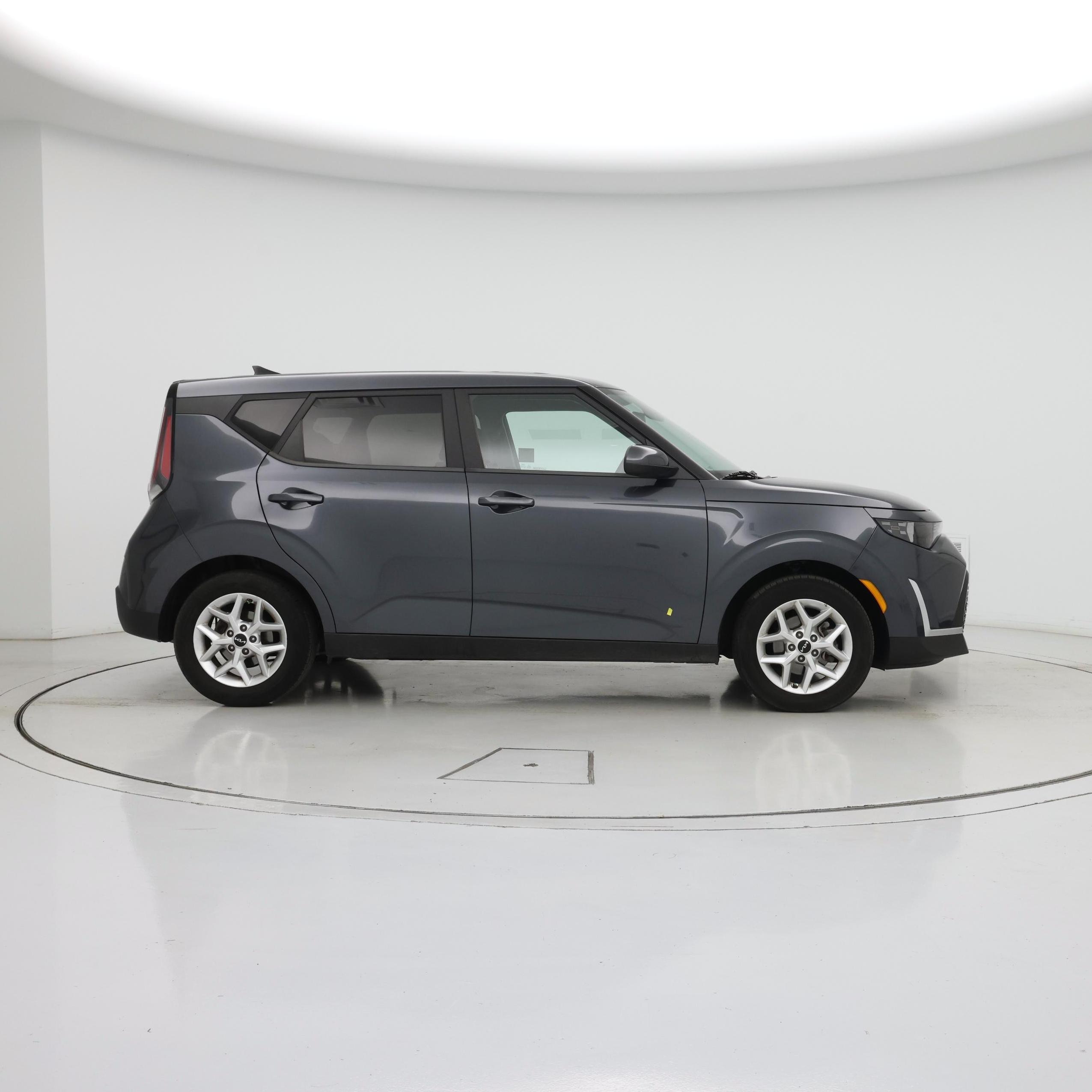 Thumbnail: 2023 Kia Soul - 7
