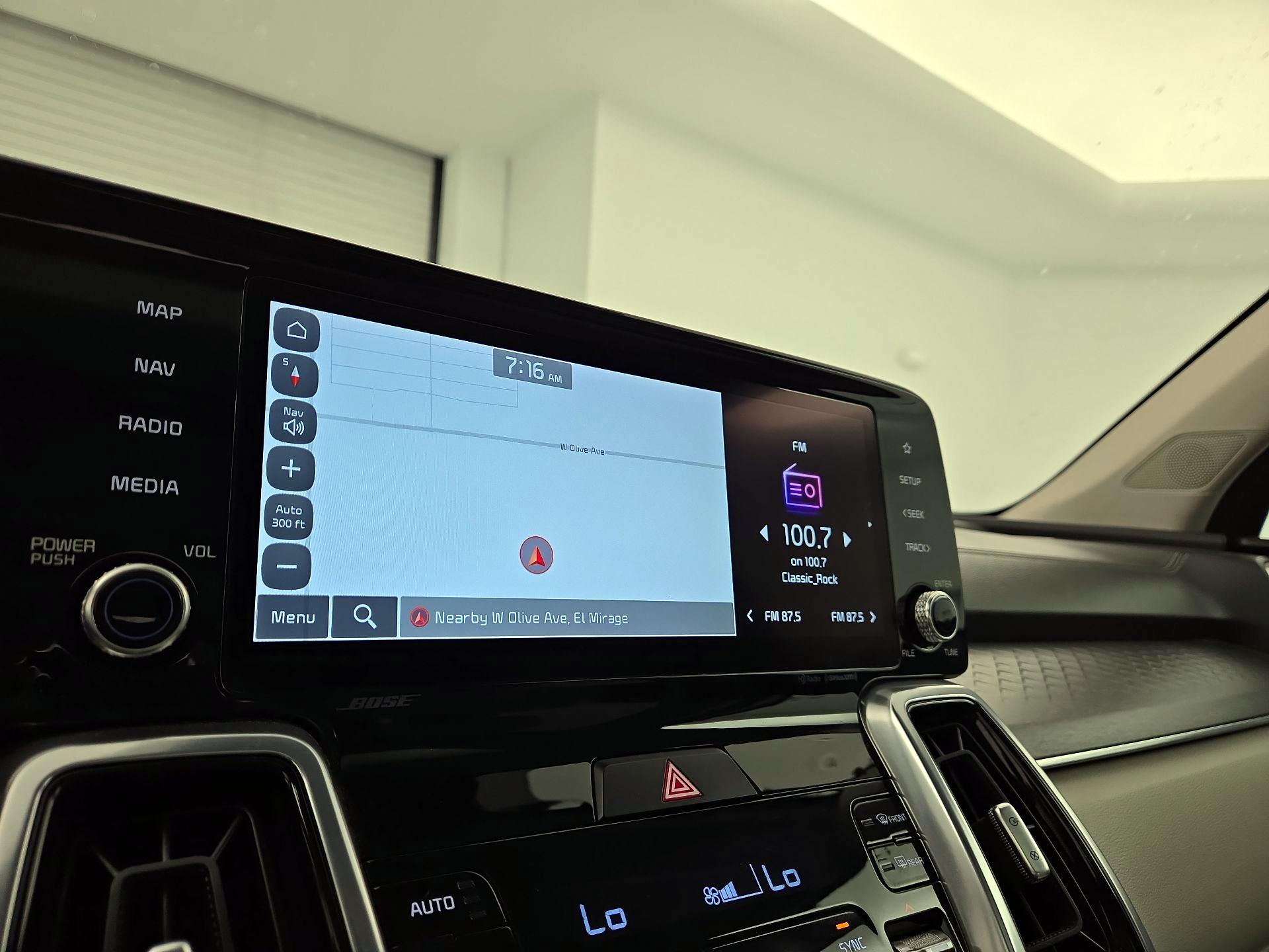 Thumbnail: 2023 Kia Sorento - 14