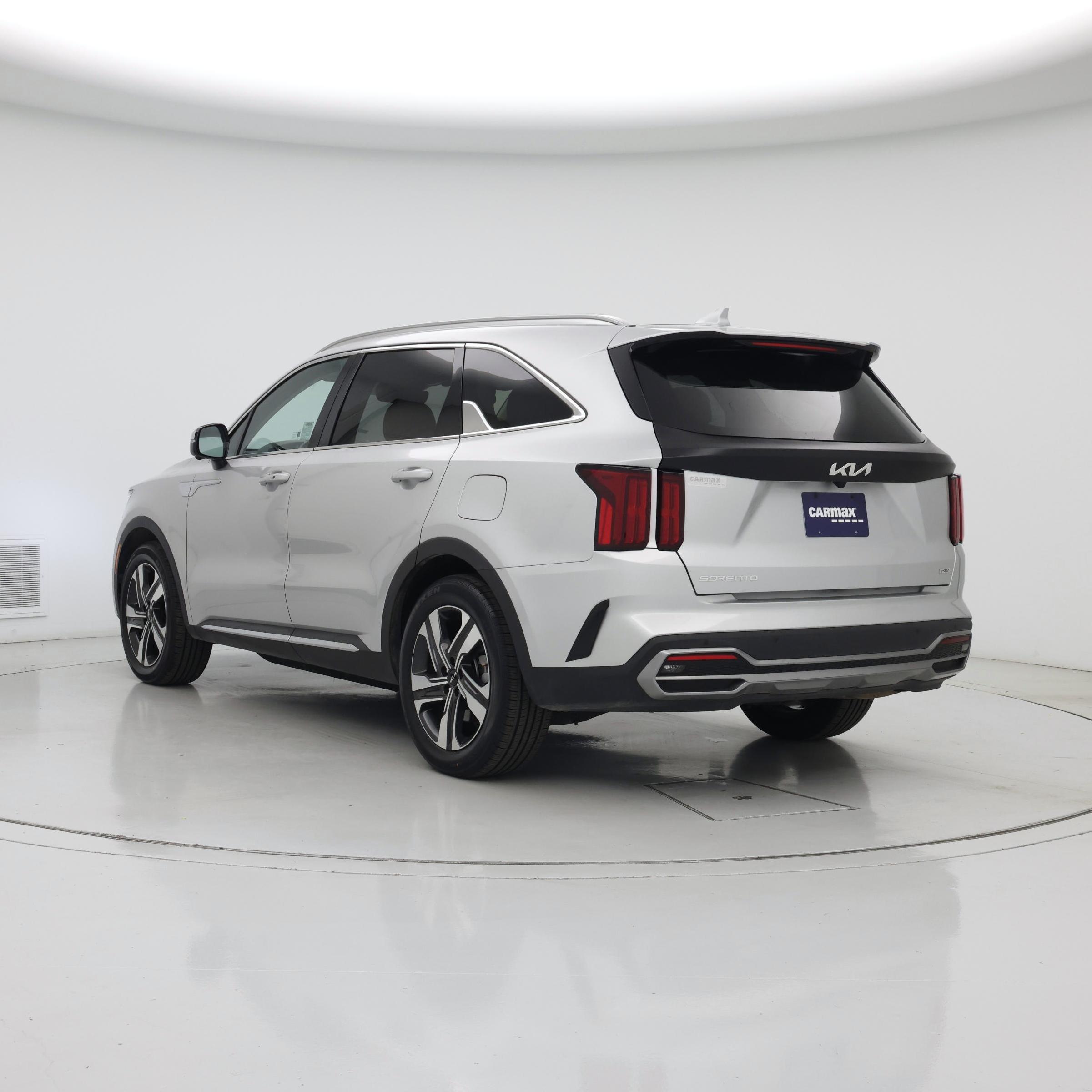 Thumbnail: 2023 Kia Sorento - 2