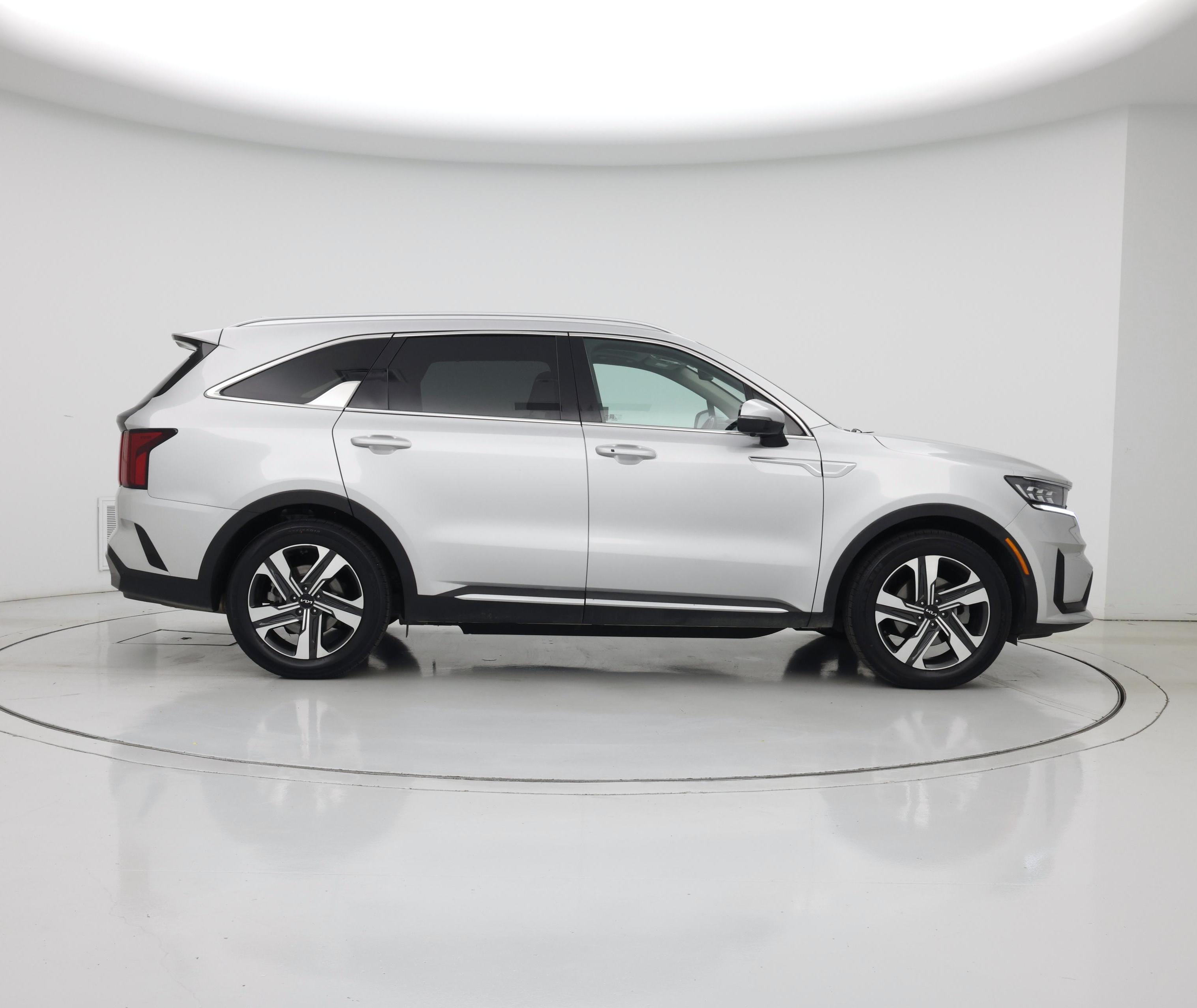 Thumbnail: 2023 Kia Sorento - 7