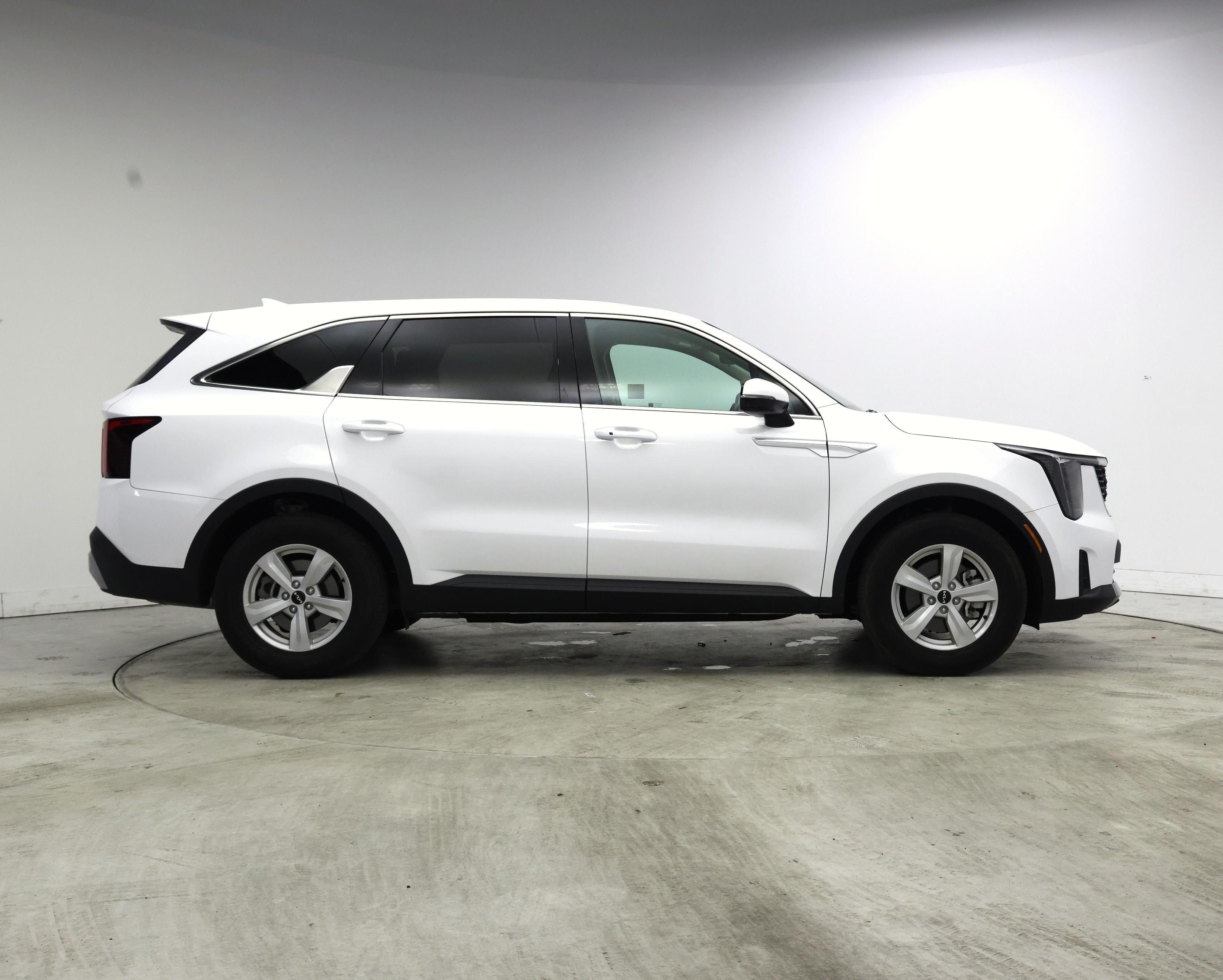 Thumbnail: 2025 Kia Sorento - 7