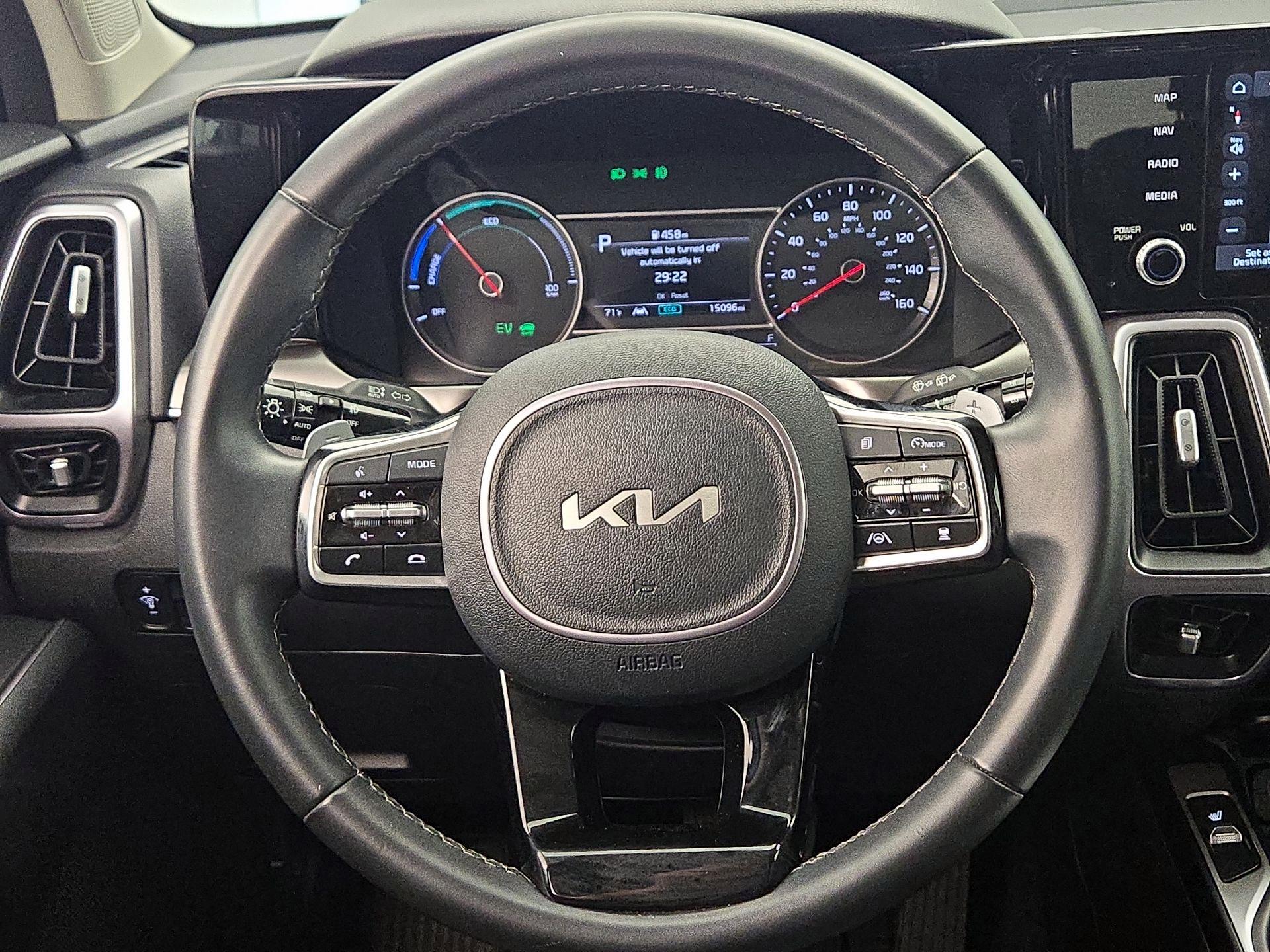 Thumbnail: 2023 Kia Sorento - 10