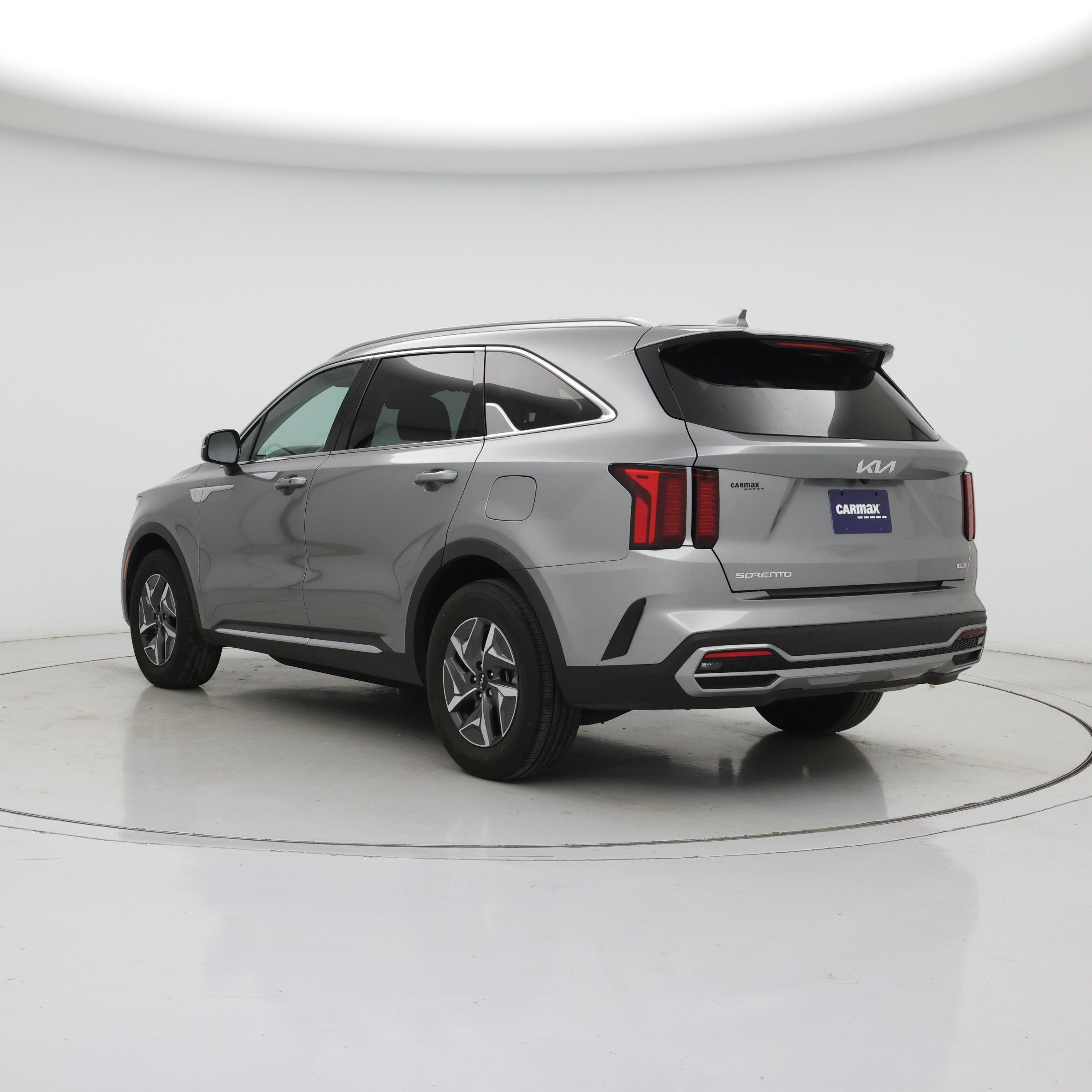 Thumbnail: 2023 Kia Sorento - 2