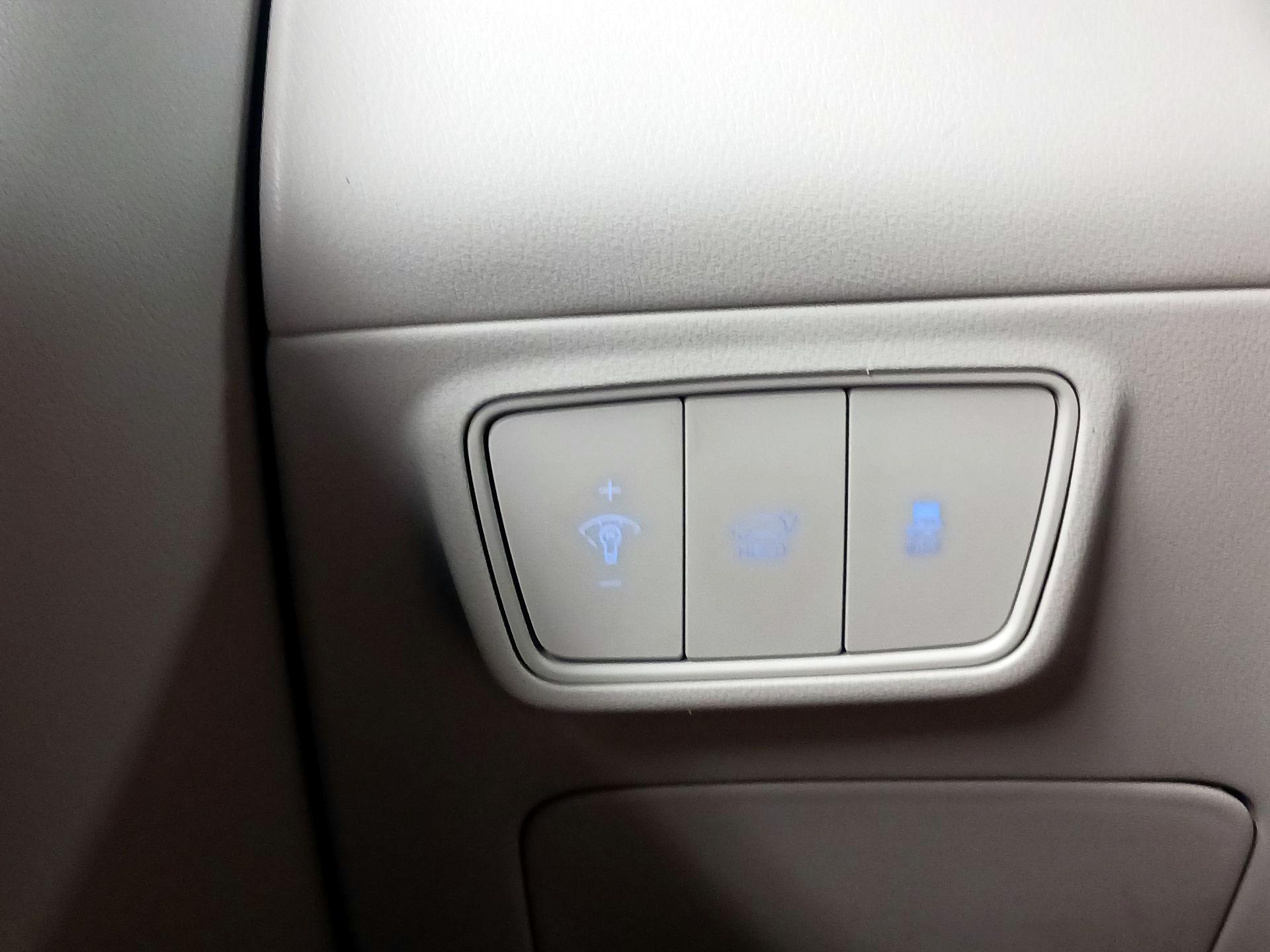 Thumbnail: 2023 Hyundai Tucson - 13