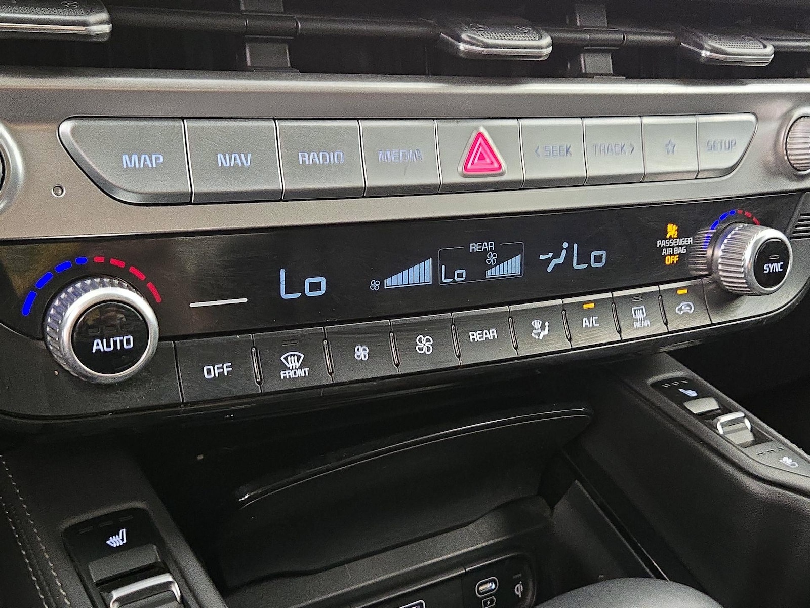 2023 Kia Telluride EX - Photo 18
