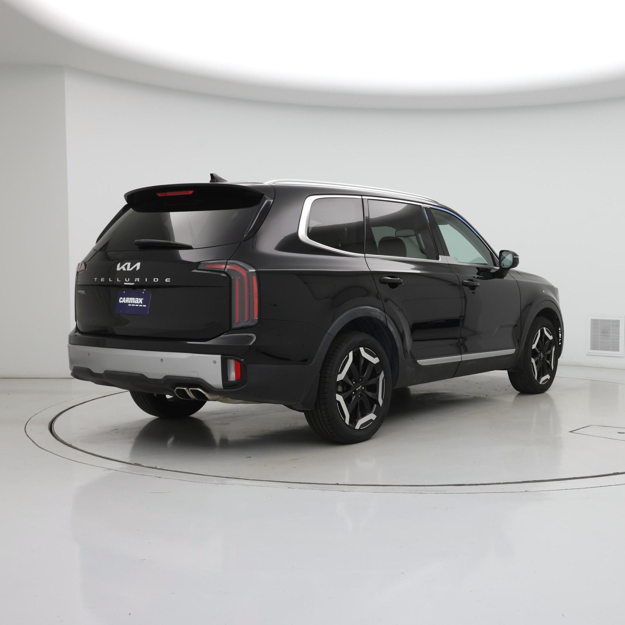 Thumbnail: 2023 Kia Telluride - 8