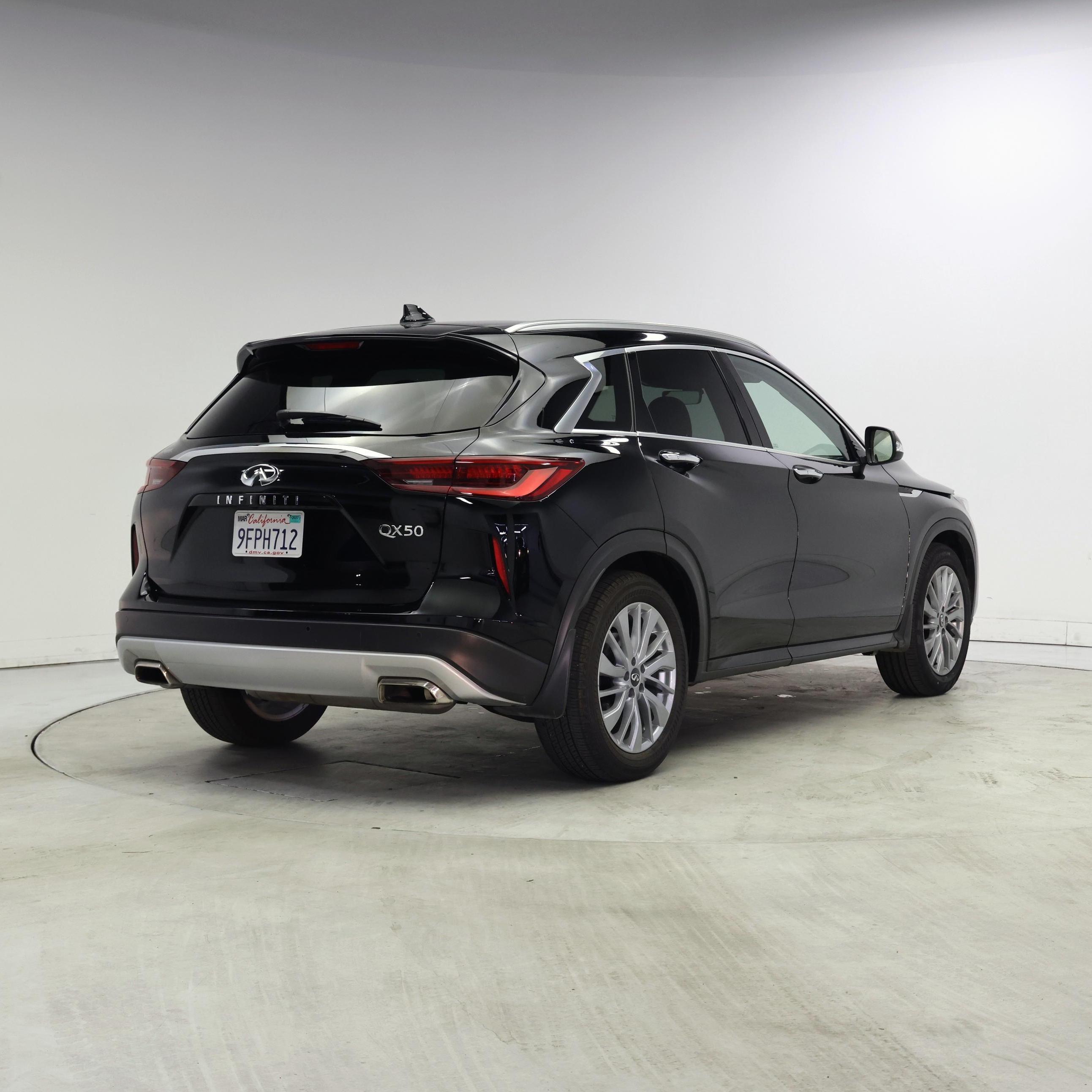 Thumbnail: 2023 INFINITI QX50 - 8
