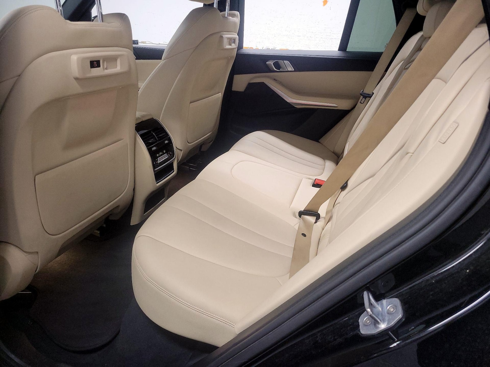 2020 BMW X5 40i - Photo 18