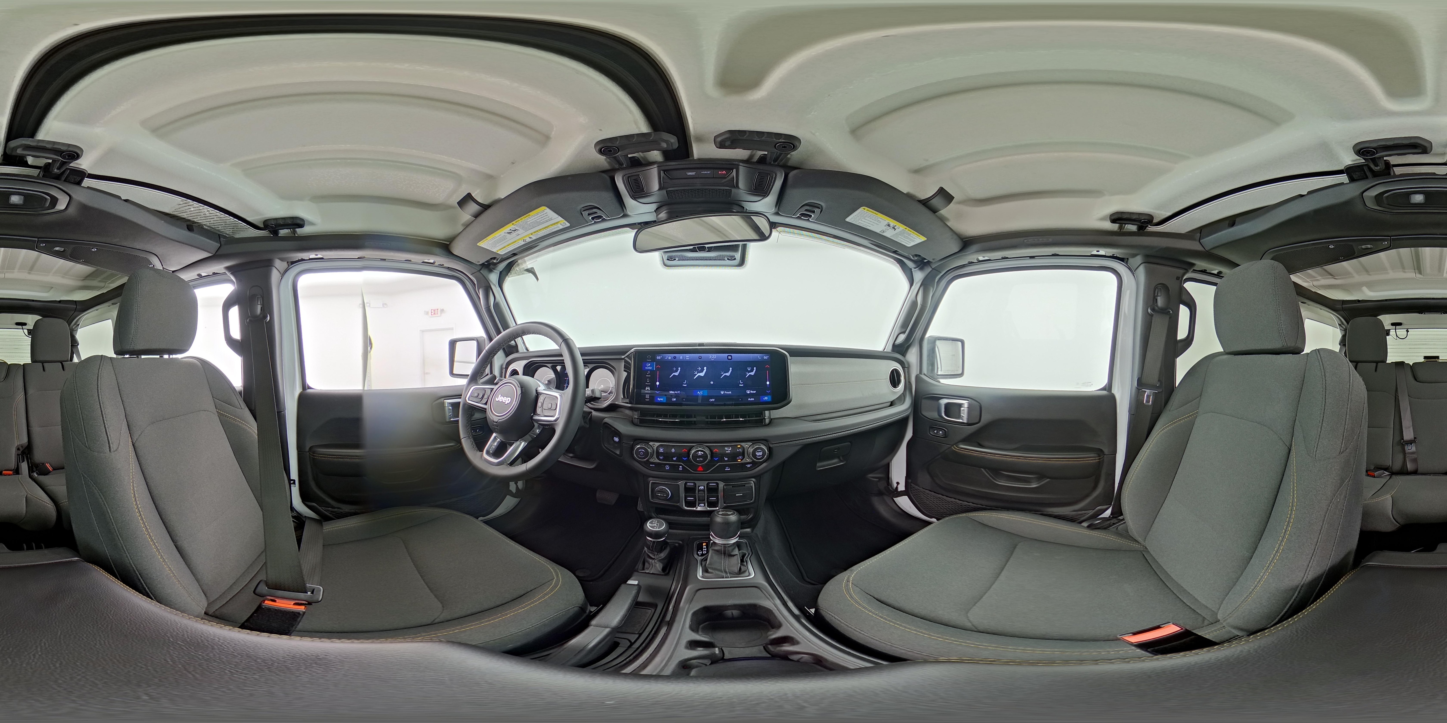 2025 Jeep Wrangler 4-Door Sahara - Photo 24