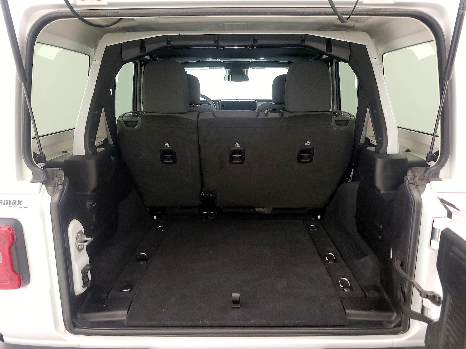 2025 Jeep Wrangler 4-Door Sahara - Photo 21